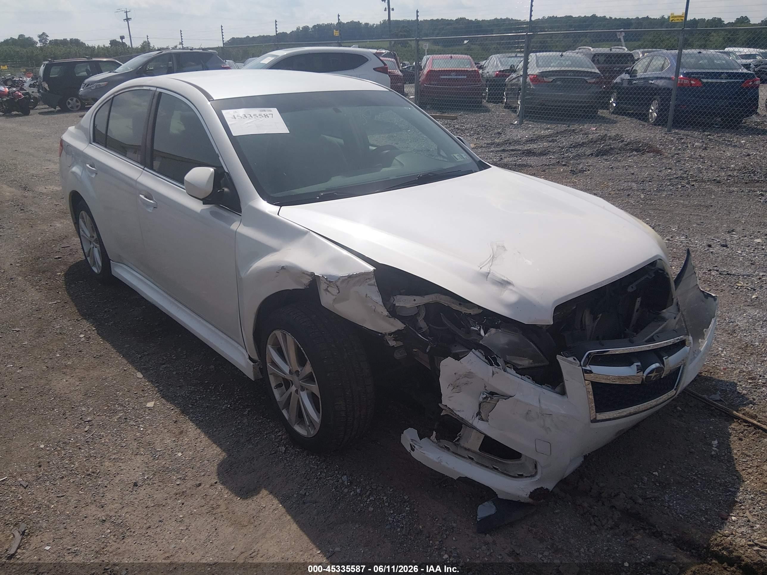 2013 Subaru Legacy 2.5i Premium White vin: 4S3BMBC66D3007127