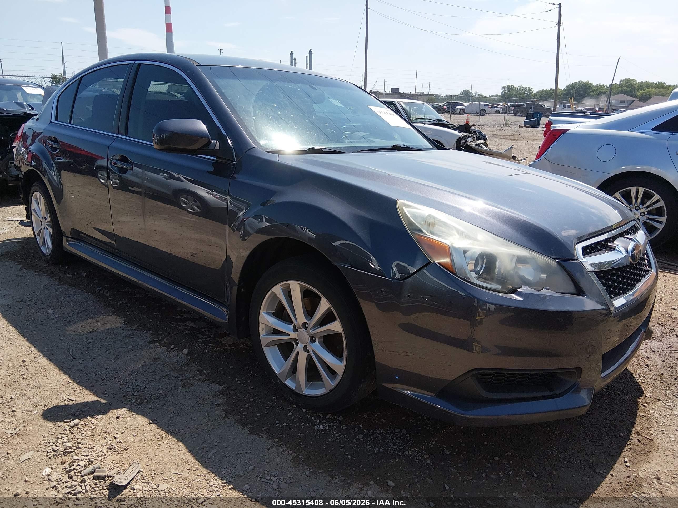 2013 Subaru Legacy 2.5i Premium Gray vin: 4S3BMBC66D3015549