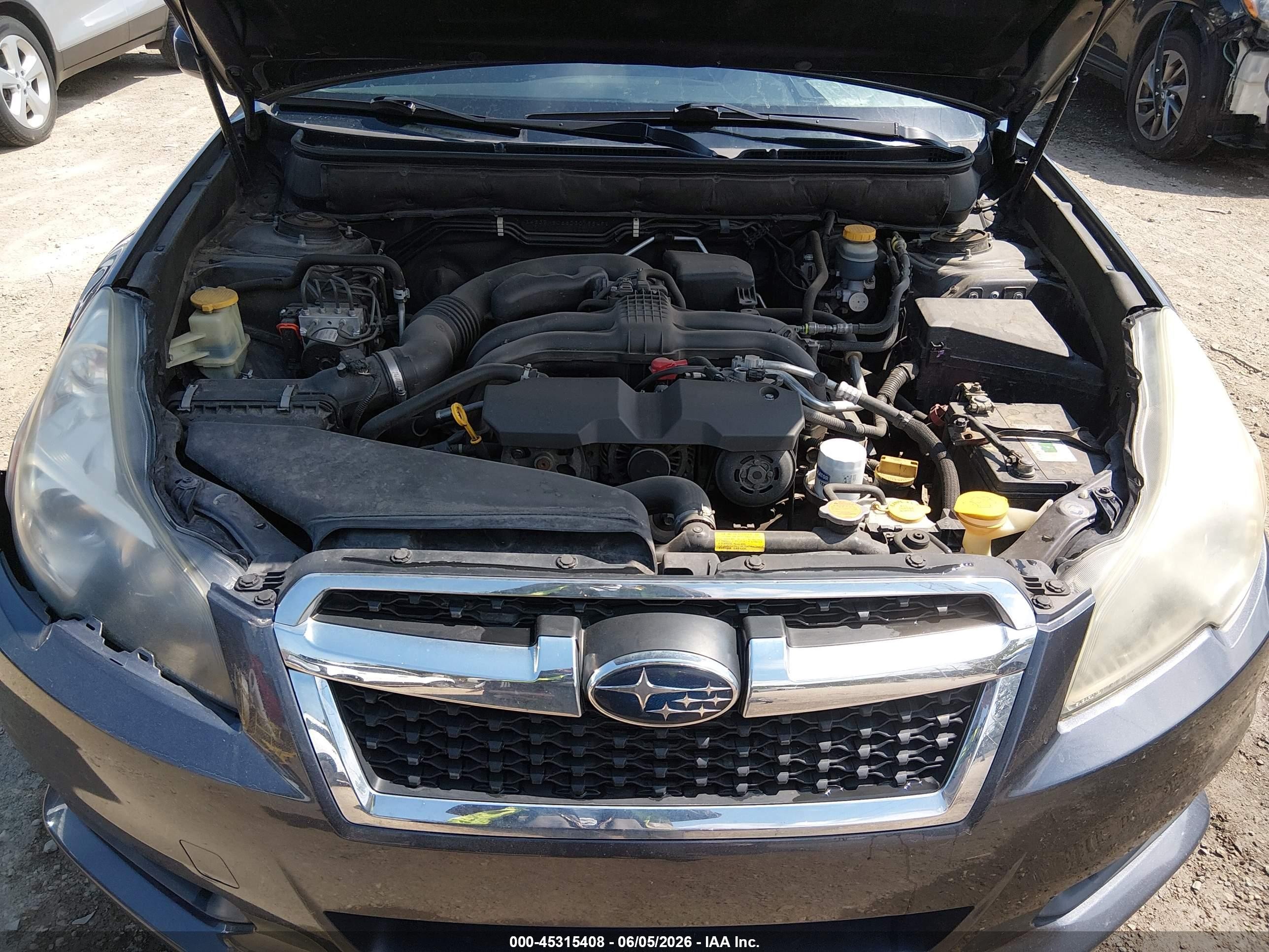 2013 Subaru Legacy 2.5i Premium Gray vin: 4S3BMBC66D3015549