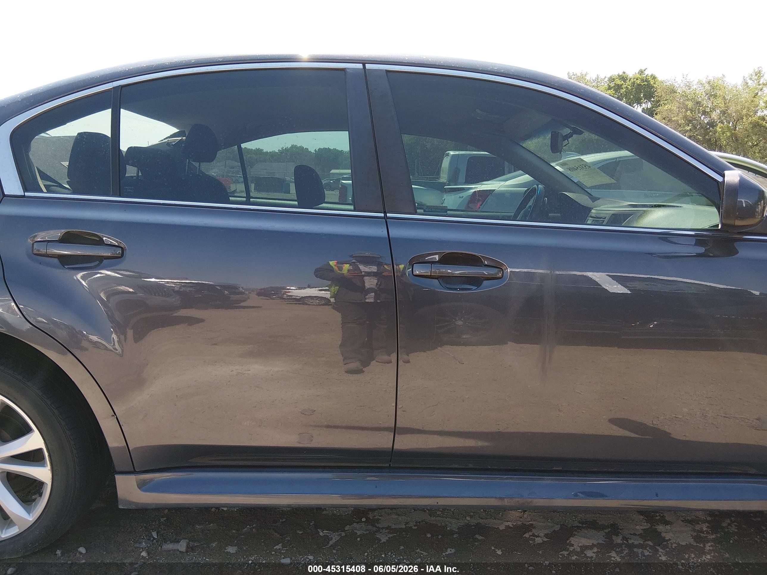 2013 Subaru Legacy 2.5i Premium Gray vin: 4S3BMBC66D3015549