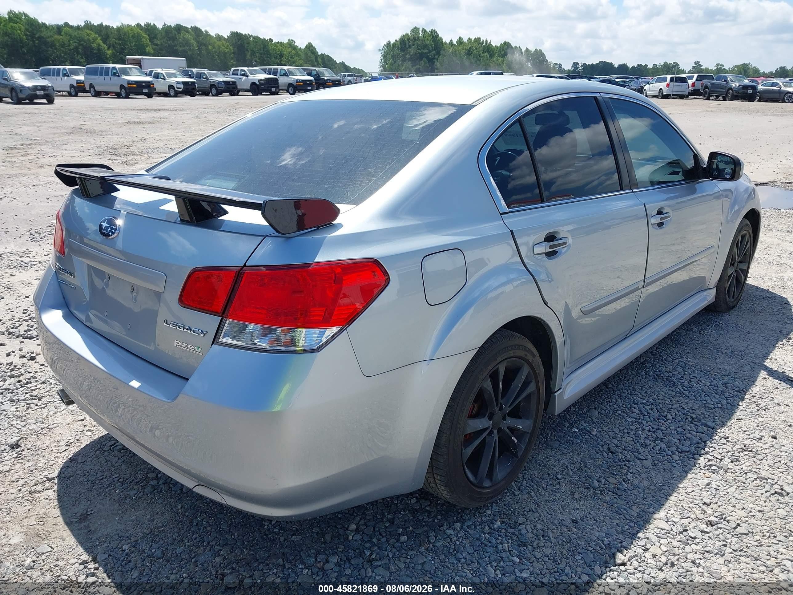 2013 Subaru Legacy 2.5i Premium Silver vin: 4S3BMBC66D3018533