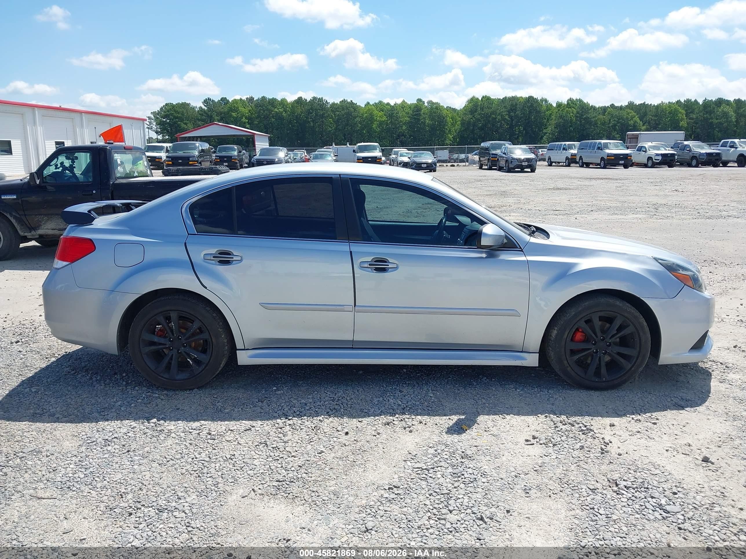 2013 Subaru Legacy 2.5i Premium Silver vin: 4S3BMBC66D3018533