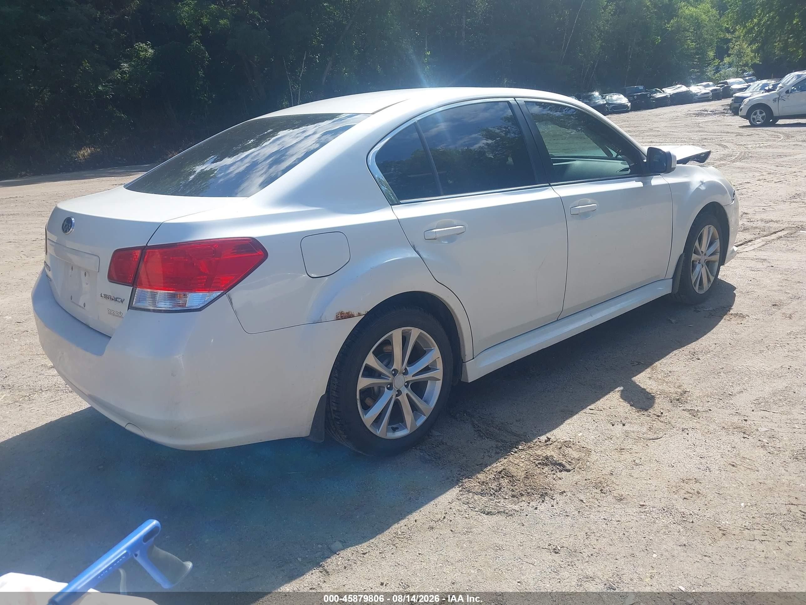 2013 Subaru Legacy 2.5i Premium White vin: 4S3BMBC66D3046834