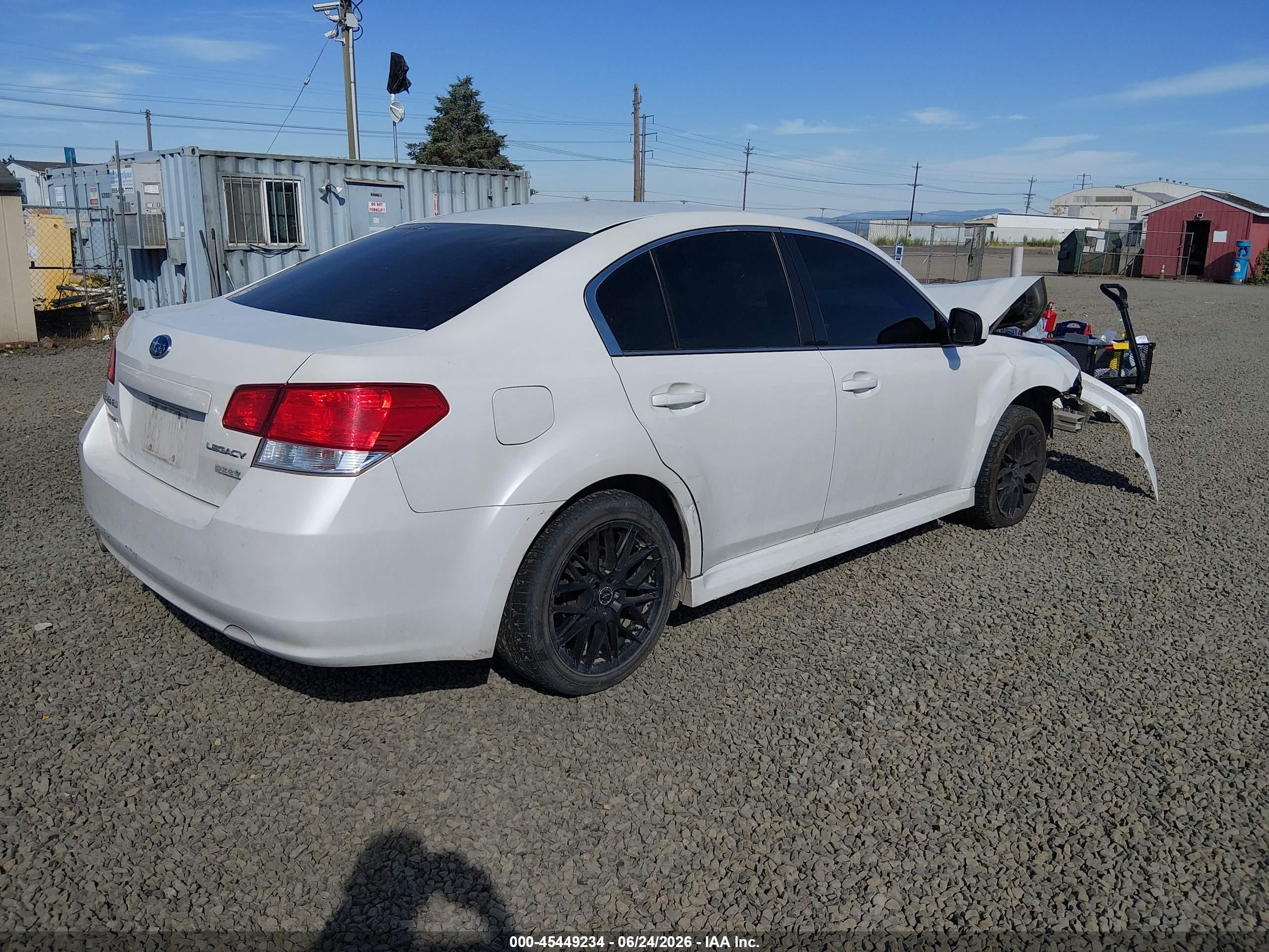 2013 Subaru Legacy 2.5i Premium White vin: 4S3BMBC66D3049376
