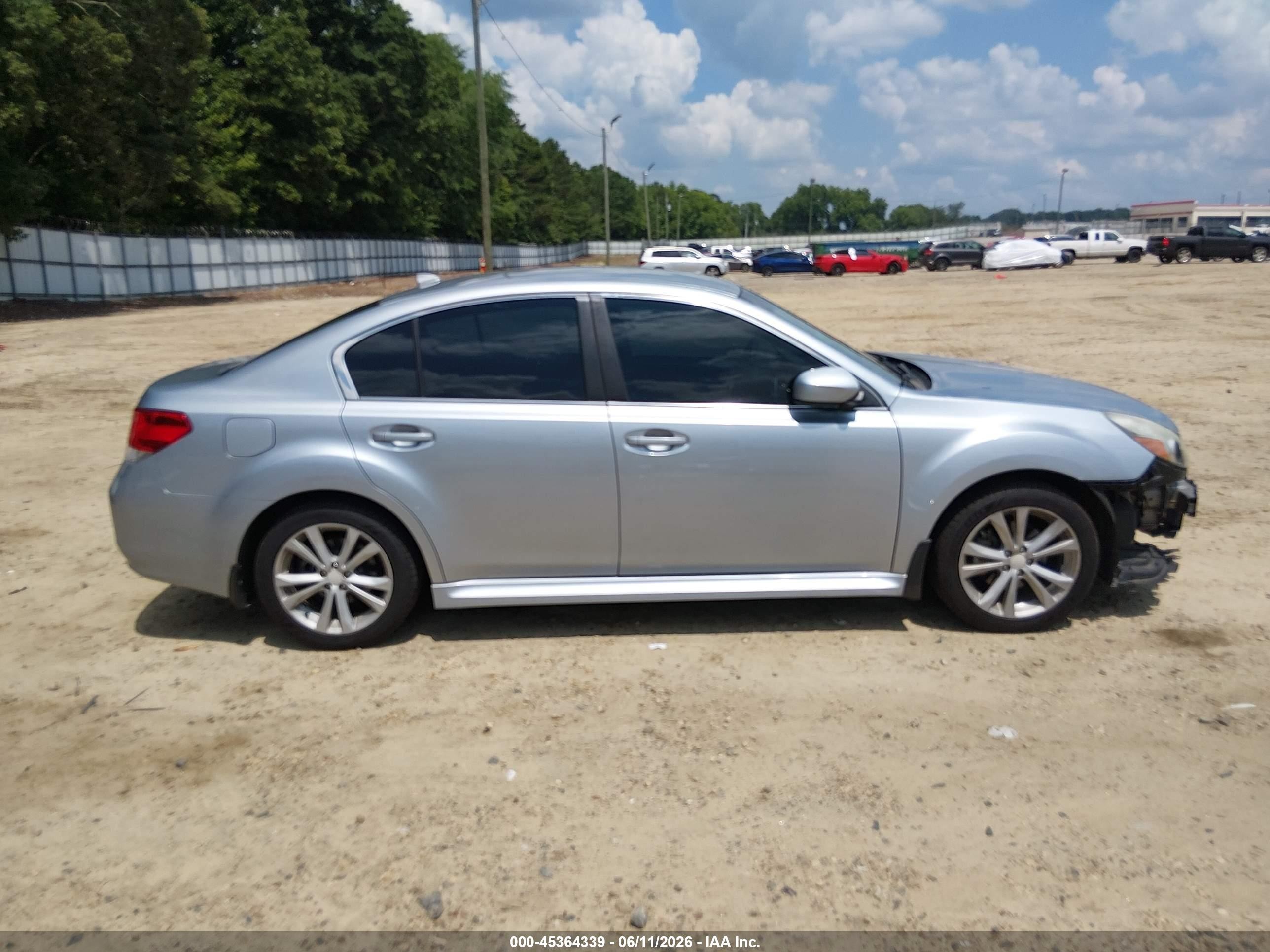 2014 Subaru Legacy 2.5i Premium Silver vin: 4S3BMBC66E3030280
