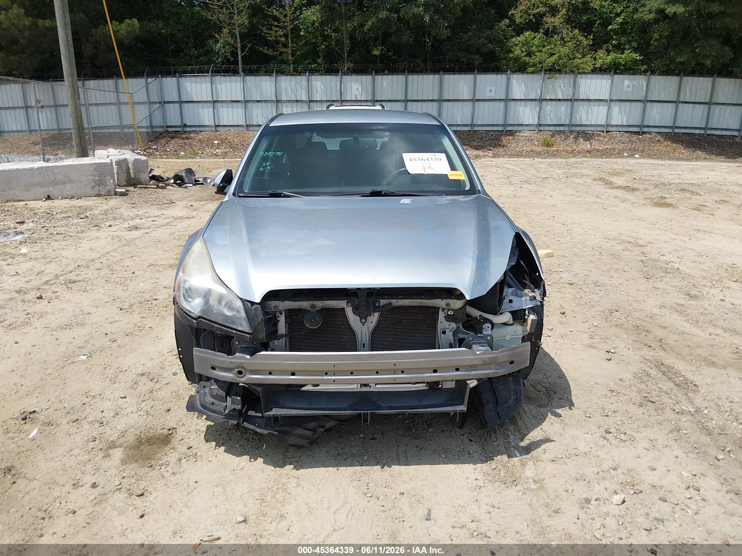 2014 Subaru Legacy 2.5i Premium Silver vin: 4S3BMBC66E3030280