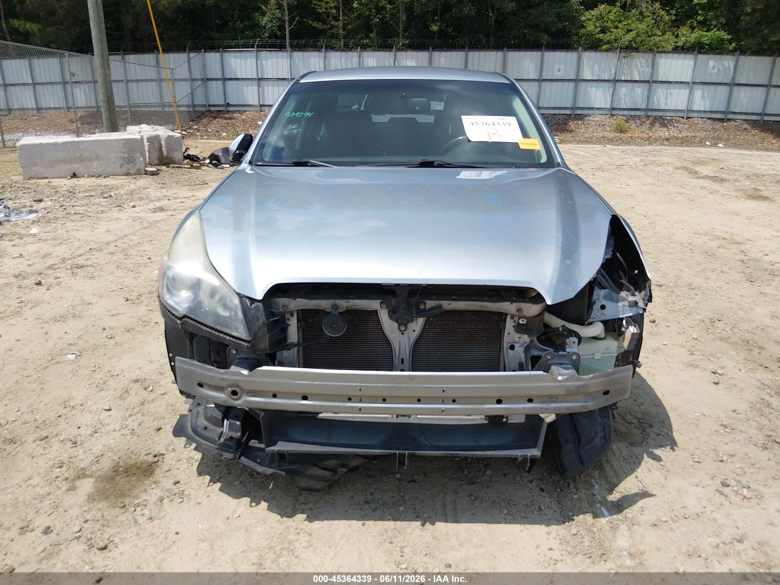 2014 Subaru Legacy 2.5i Premium Silver vin: 4S3BMBC66E3030280