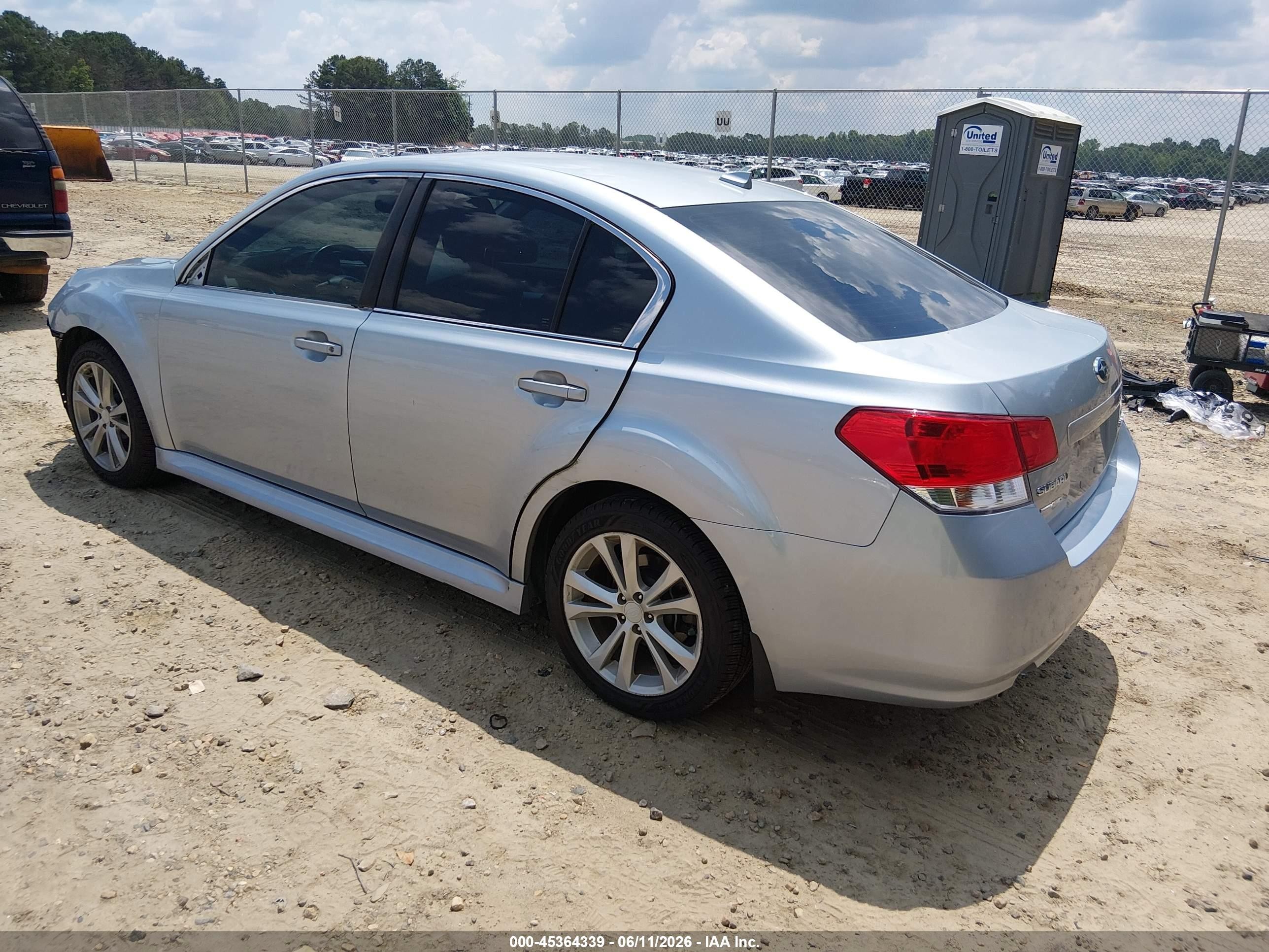 2014 Subaru Legacy 2.5i Premium Silver vin: 4S3BMBC66E3030280