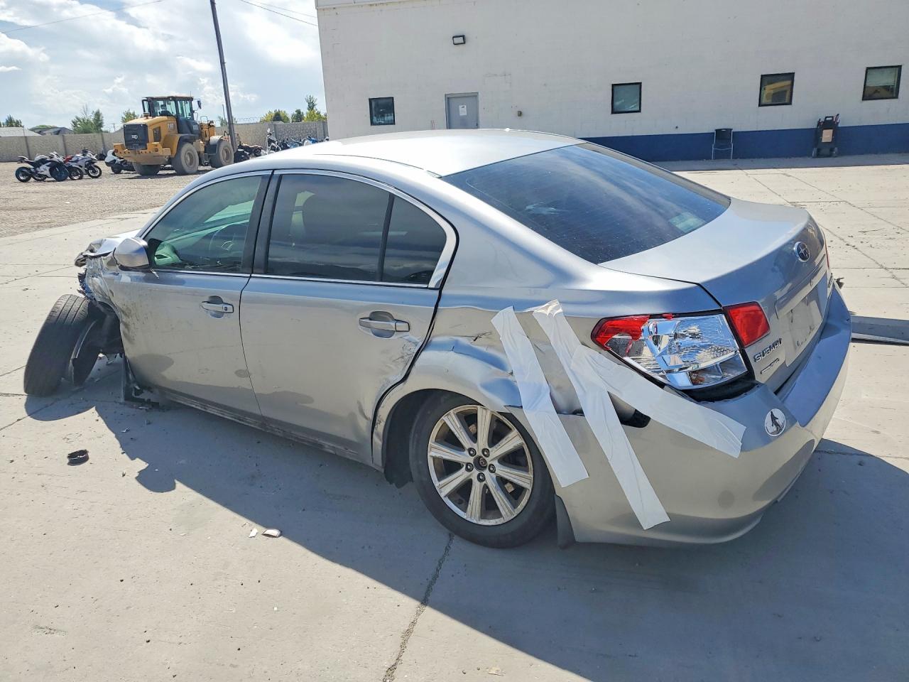 2011 Subaru Legacy 2.5i Premium Silver vin: 4S3BMBC67B3242410