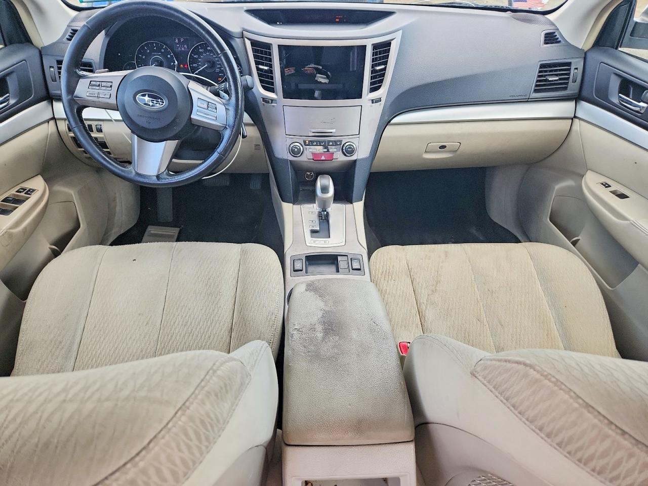 2011 Subaru Legacy 2.5i Premium Белый vin: 4S3BMBC67B3261426