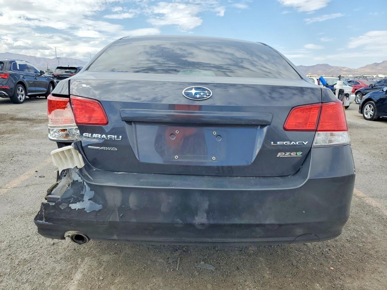 2012 Subaru Legacy 2.5i Premium Gray vin: 4S3BMBC67C3024047