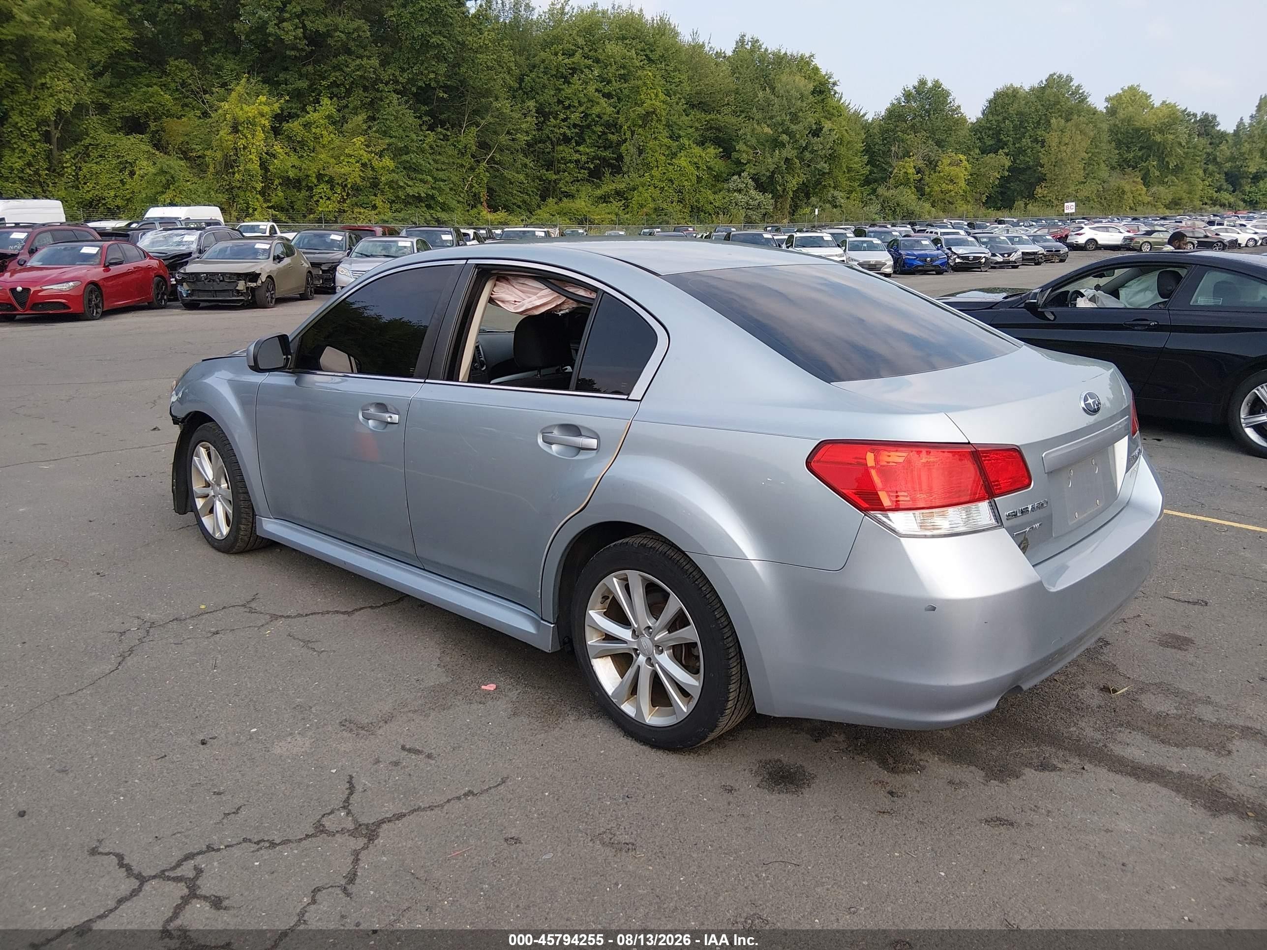 2013 Subaru Legacy 2.5i Premium Silver vin: 4S3BMBC67D3023448