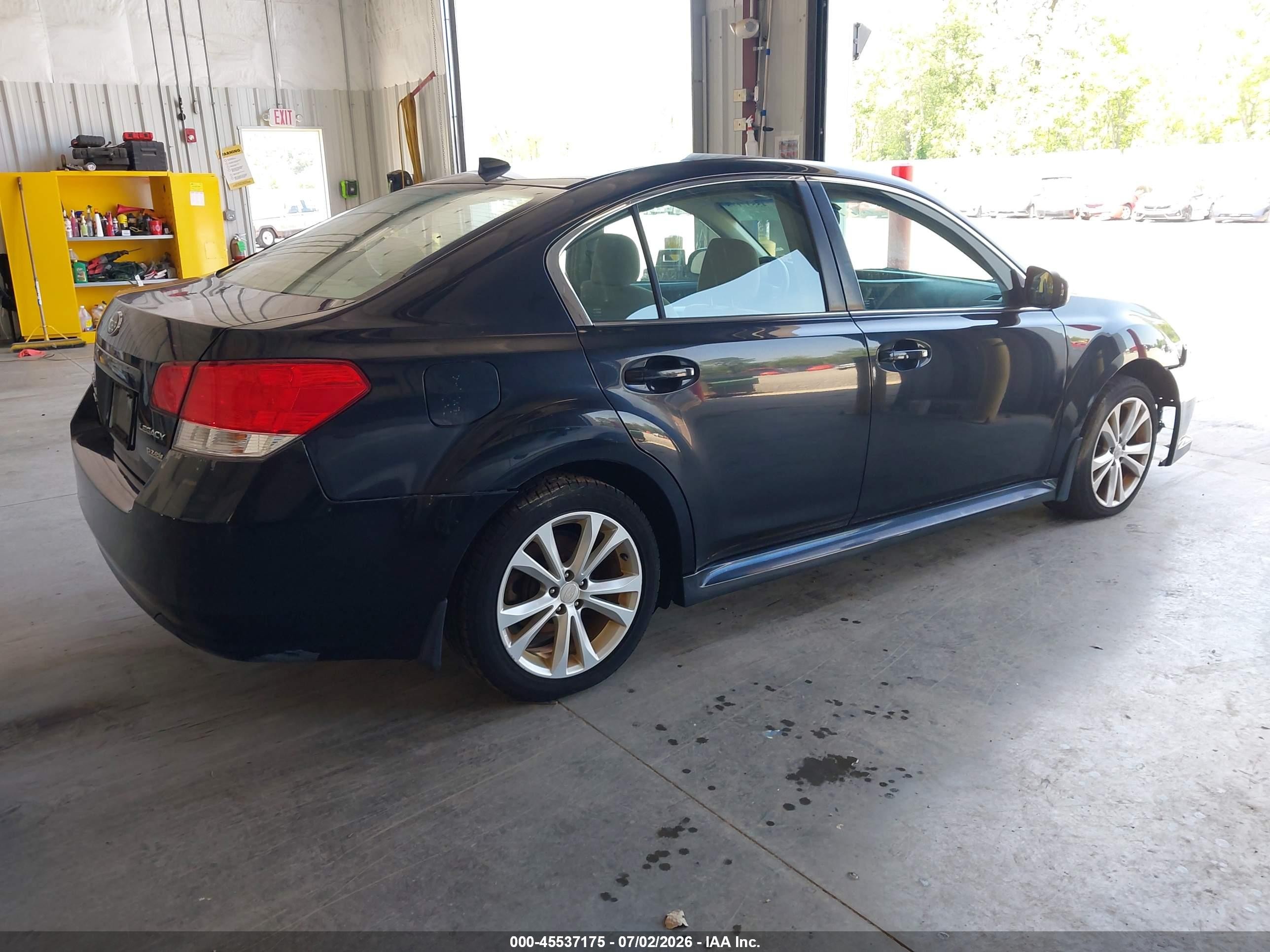 2014 Subaru Legacy 2.5i Premium Black vin: 4S3BMBC67E3012810