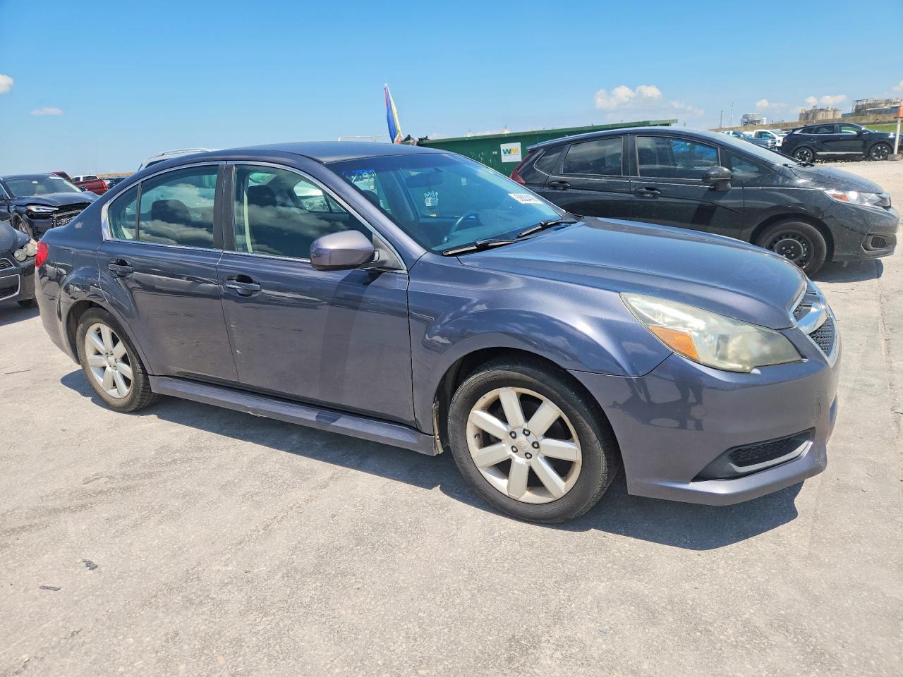 2014 Subaru Legacy 2.5i Premium Gray vin: 4S3BMBC67E3021166