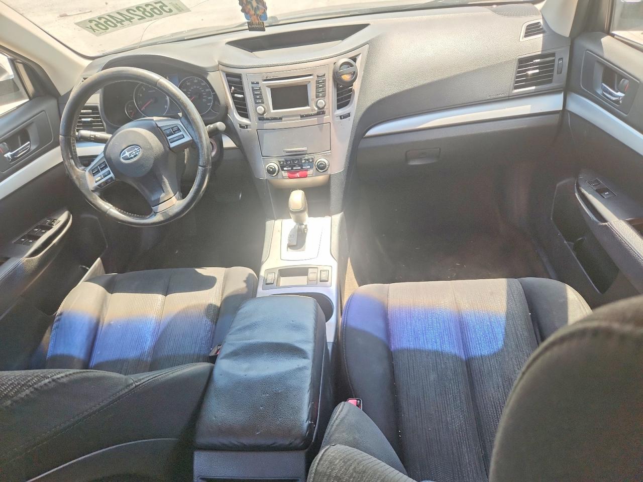 2014 Subaru Legacy 2.5i Premium Gray vin: 4S3BMBC67E3021166