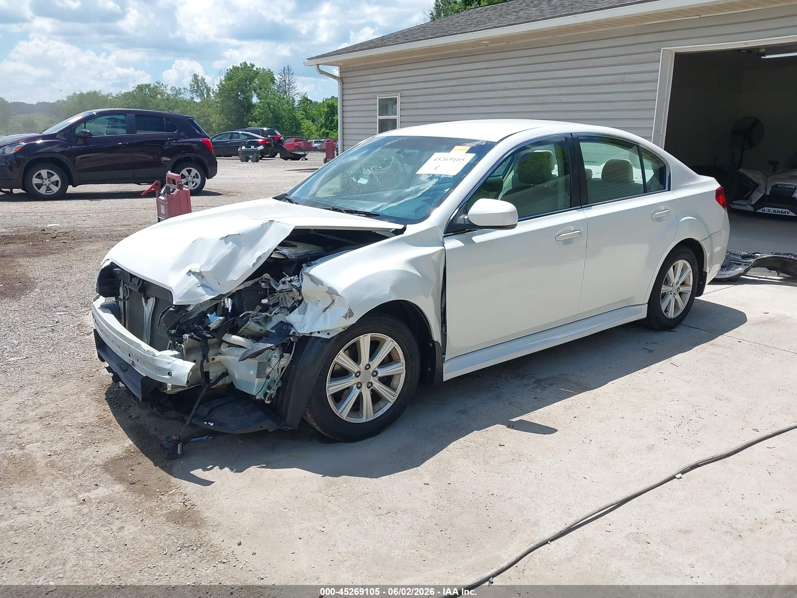 2012 Subaru Legacy 2.5i Premium White vin: 4S3BMBC68C3031069