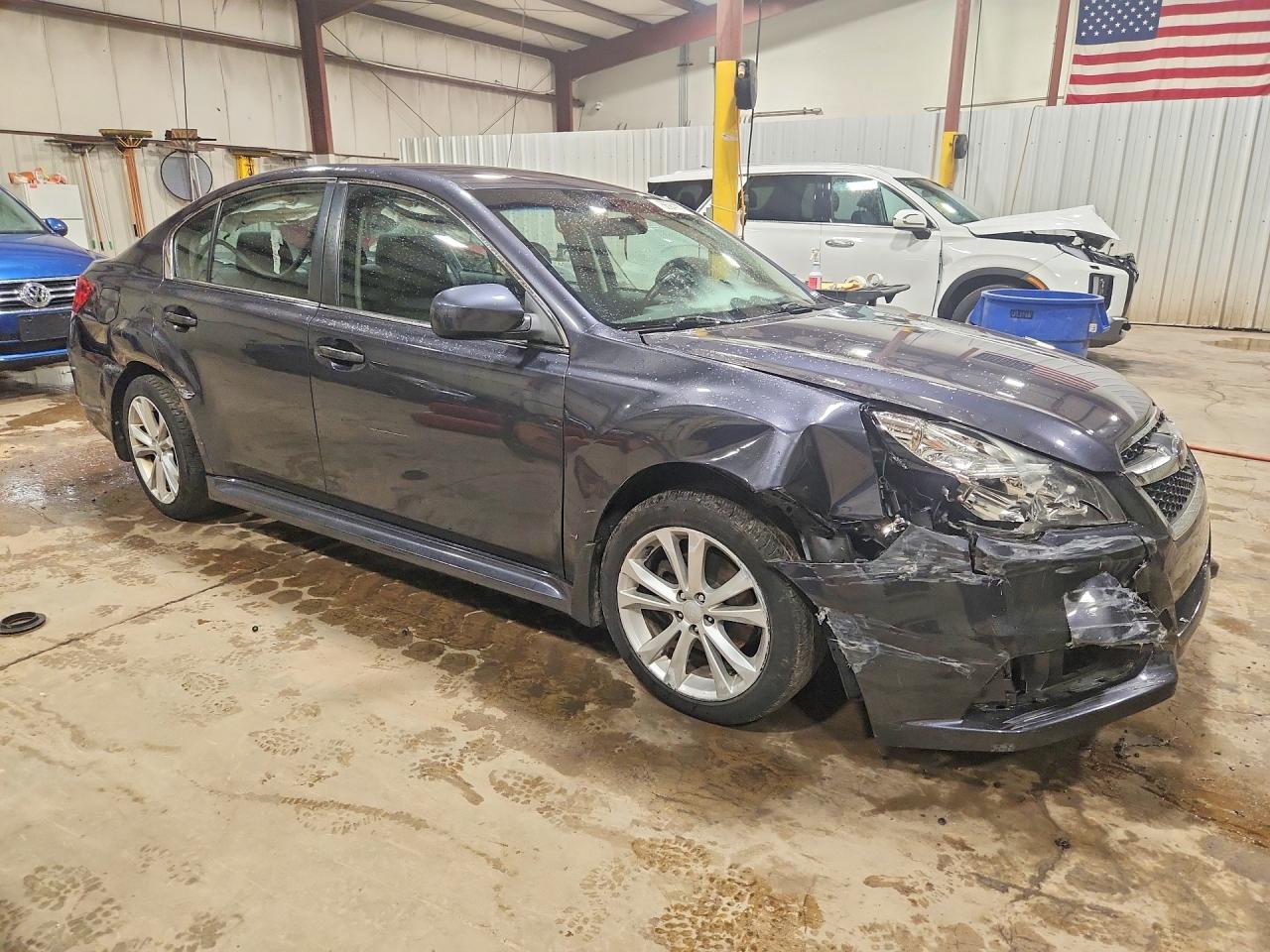 2013 Subaru Legacy 2.5i Premium Gray vin: 4S3BMBC68D3033700