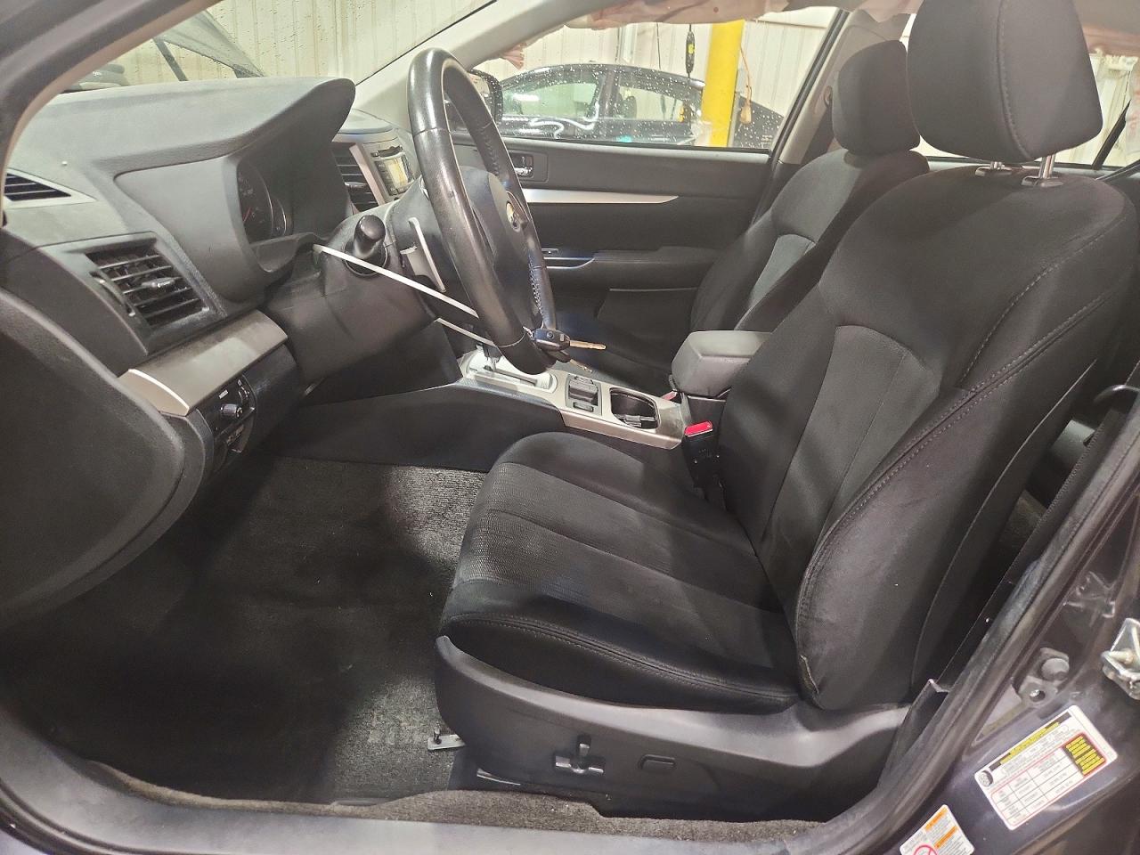 2013 Subaru Legacy 2.5i Premium Gray vin: 4S3BMBC68D3033700