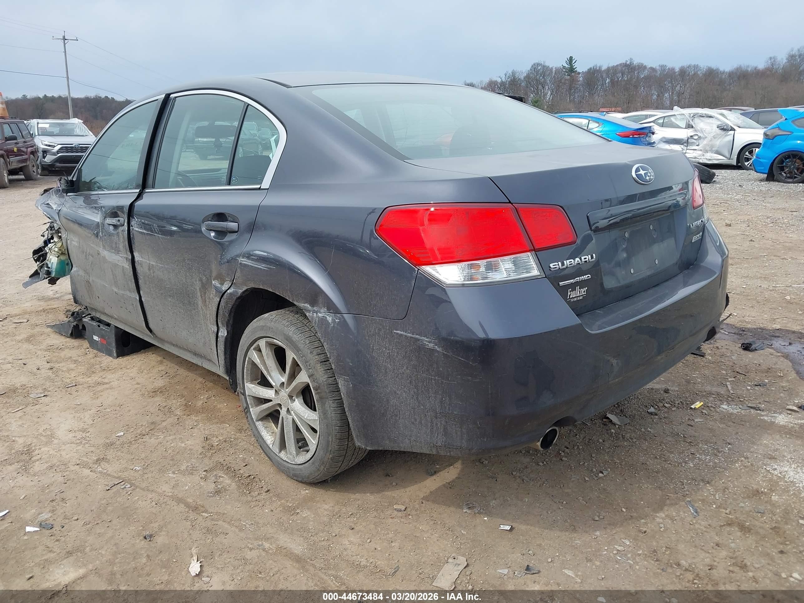 2013 Subaru Legacy 2.5i Premium Серый vin: 4S3BMBC68D3038864