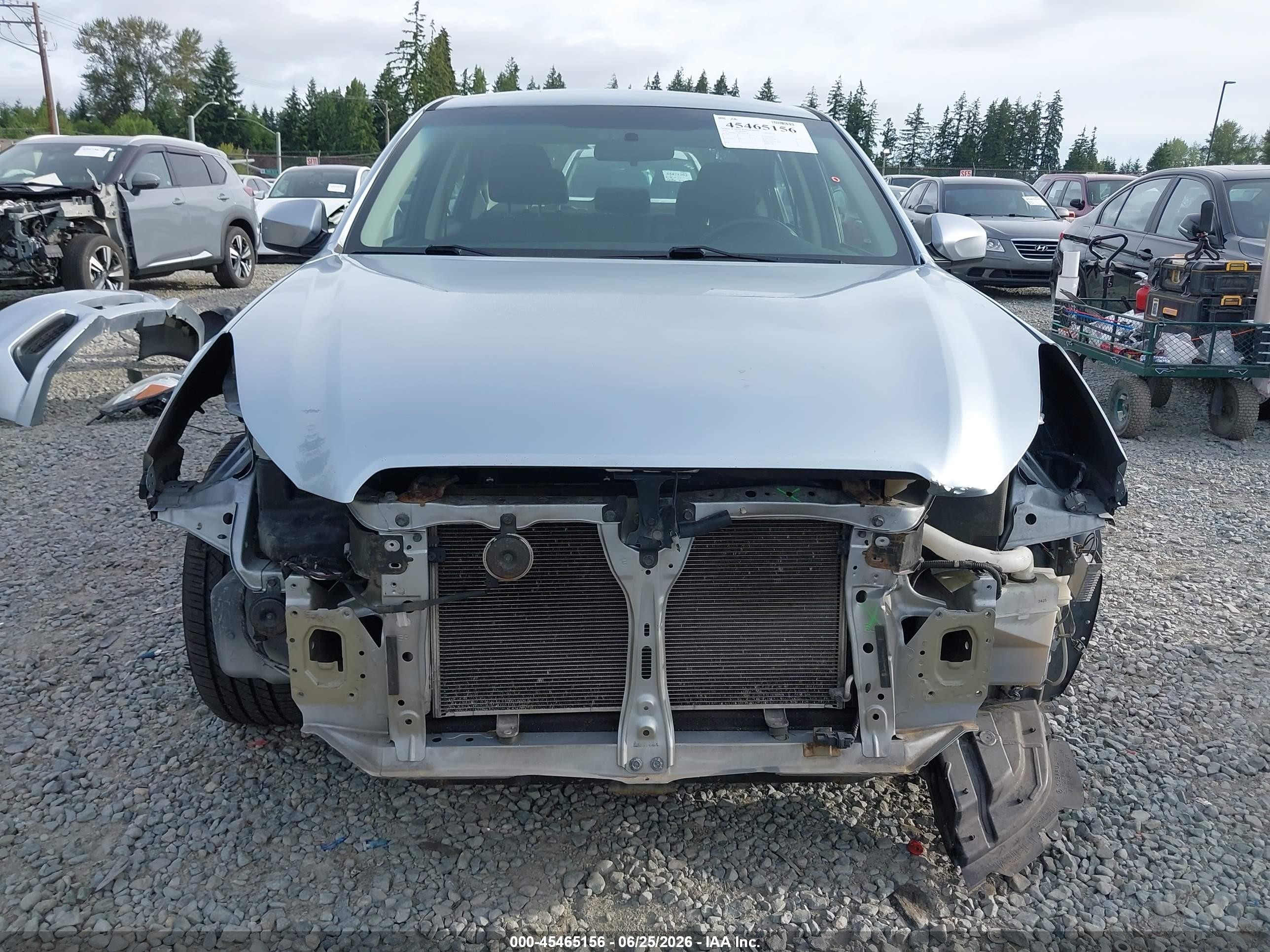 2013 Subaru Legacy 2.5i Premium Silver vin: 4S3BMBC68D3048178