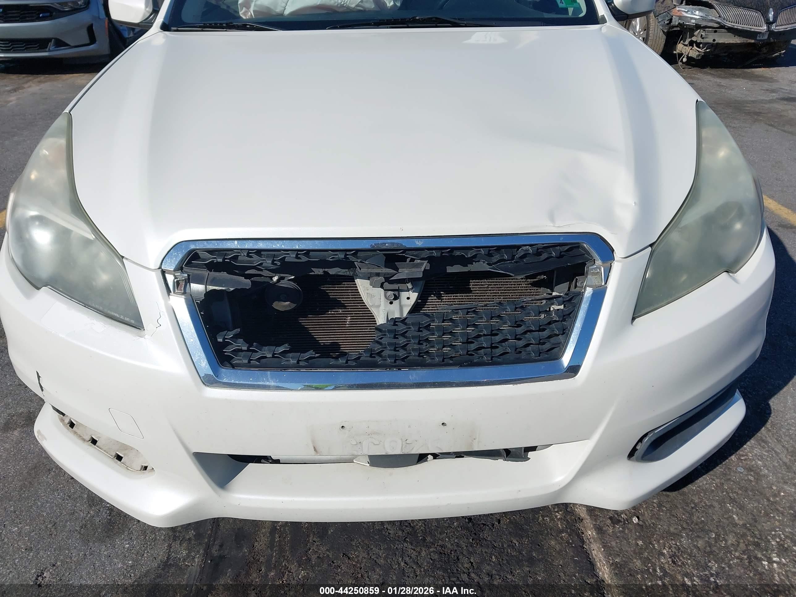 2014 Subaru Legacy 2.5i Premium White vin: 4S3BMBC68E3026599