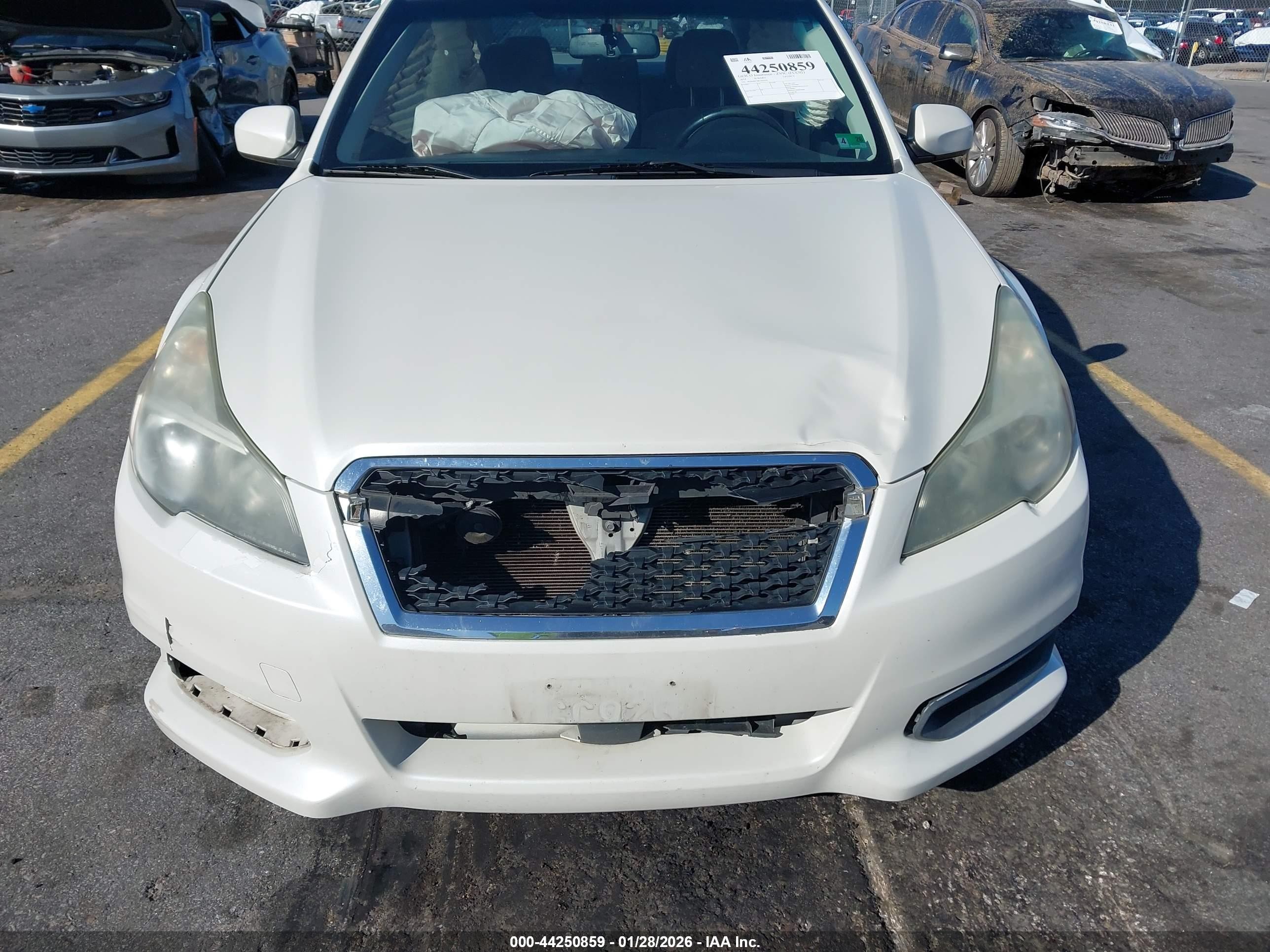 2014 Subaru Legacy 2.5i Premium White vin: 4S3BMBC68E3026599