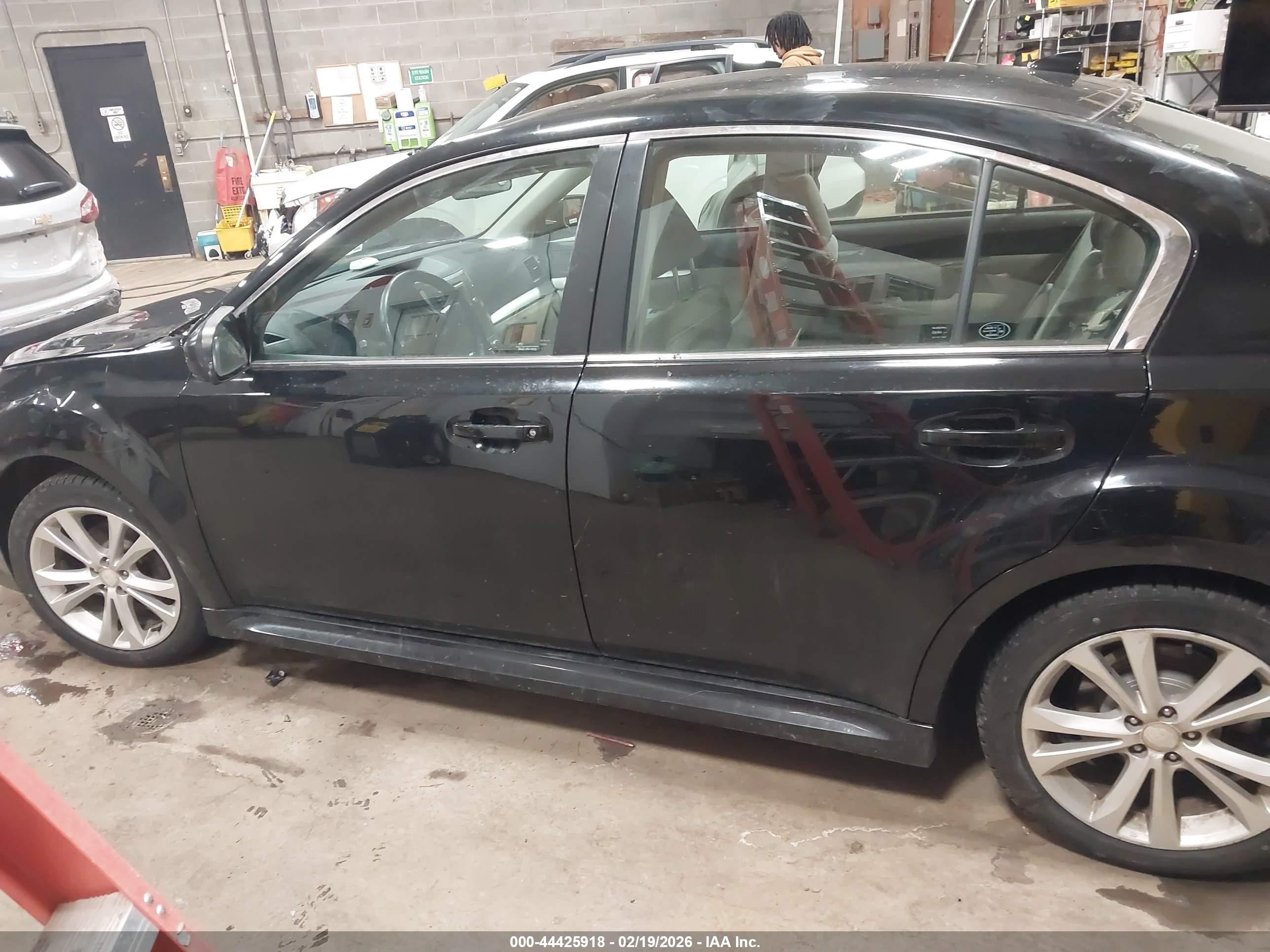 2014 Subaru Legacy 2.5i Premium Black vin: 4S3BMBC68E3031544