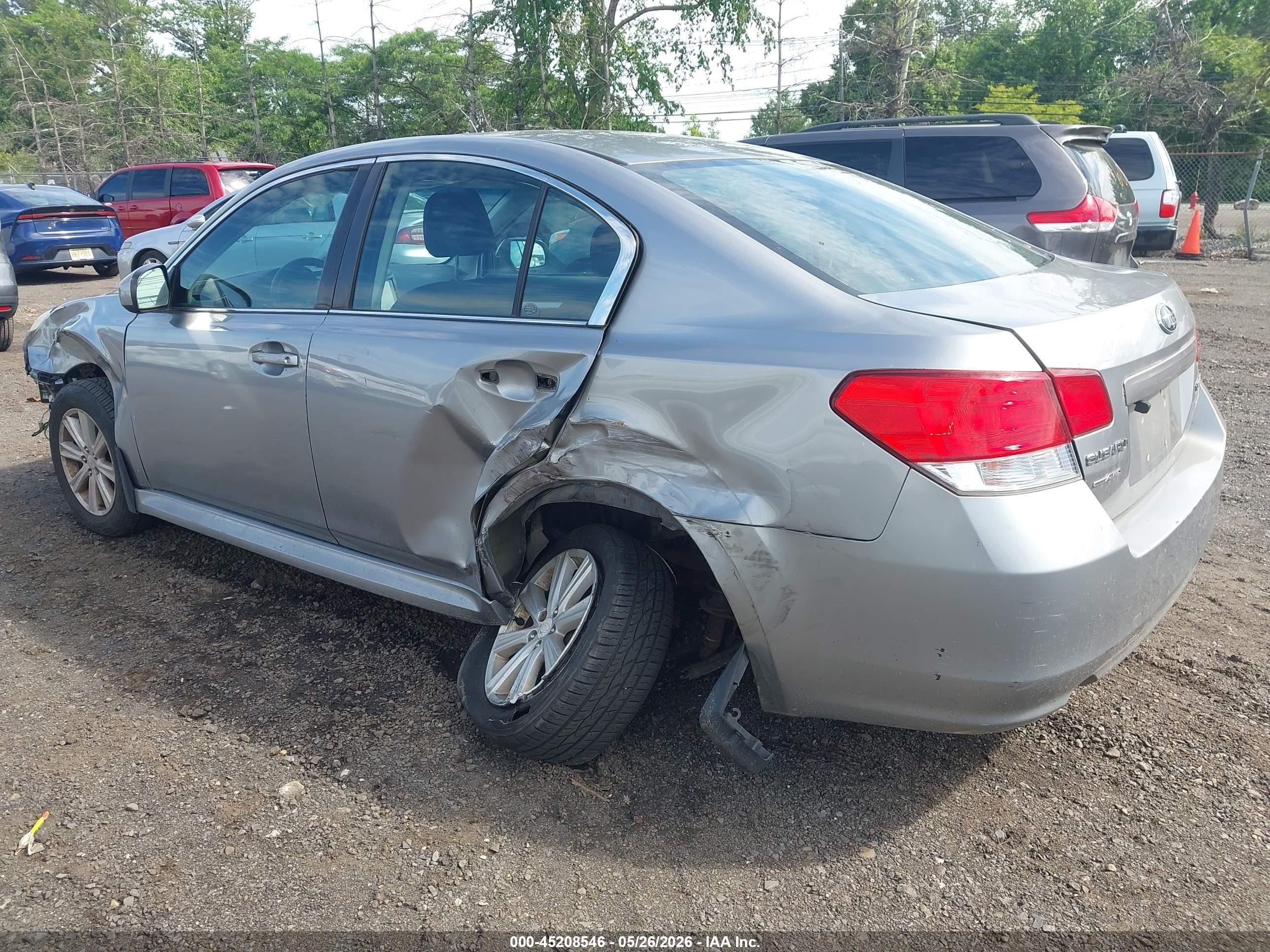 2010 Subaru Legacy 2.5i Premium Silver vin: 4S3BMBC69A3225834