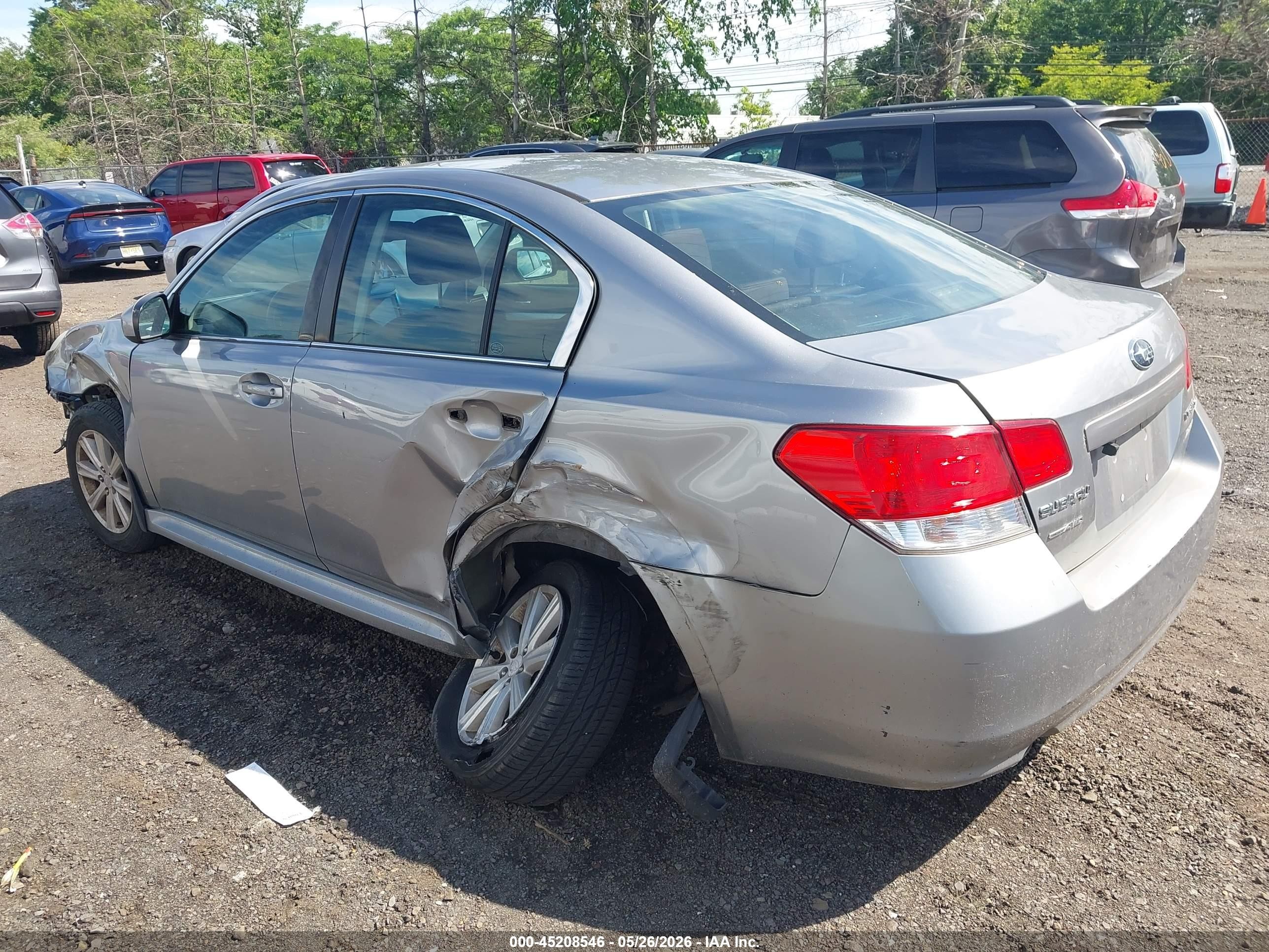 2010 Subaru Legacy 2.5i Premium Silver vin: 4S3BMBC69A3225834