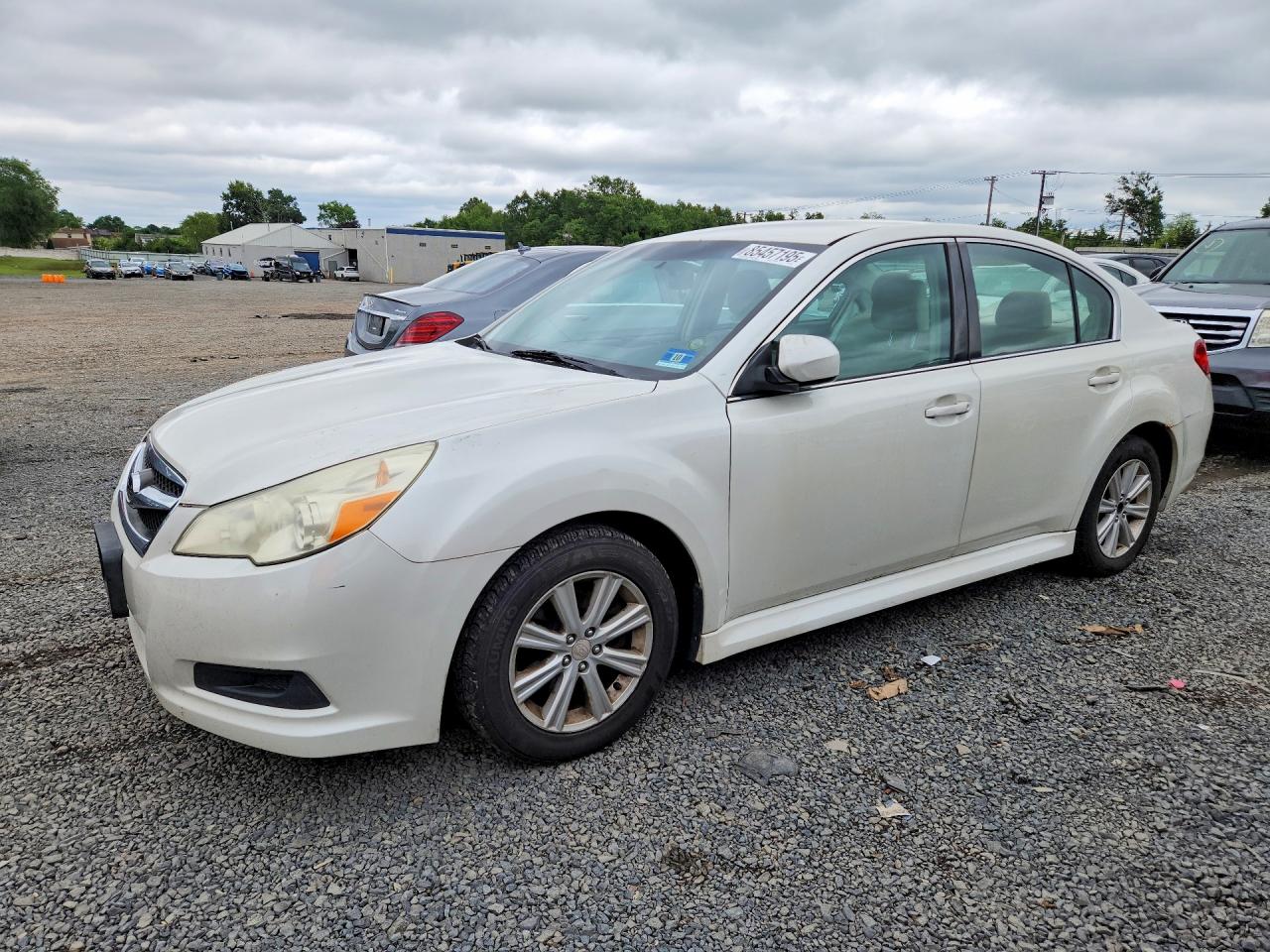 2011 Subaru Legacy 2.5i Premium White vin: 4S3BMBC69B3245292