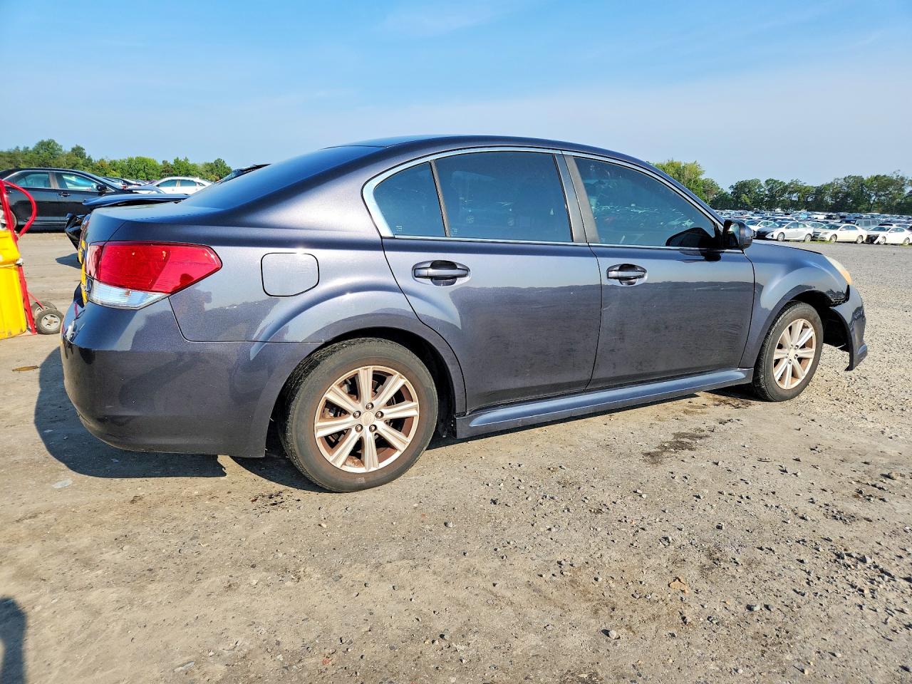 2011 Subaru Legacy 2.5i Premium Серый vin: 4S3BMBC69B3252842