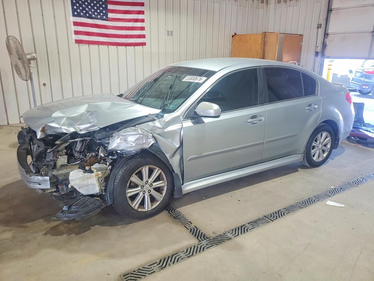 2012 Subaru Legacy 2.5i Premium Серебряный vin: 4S3BMBC69C3013129