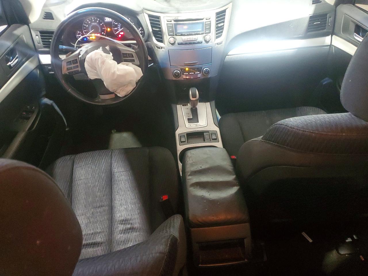 2012 Subaru Legacy 2.5i Premium Серебряный vin: 4S3BMBC69C3013129