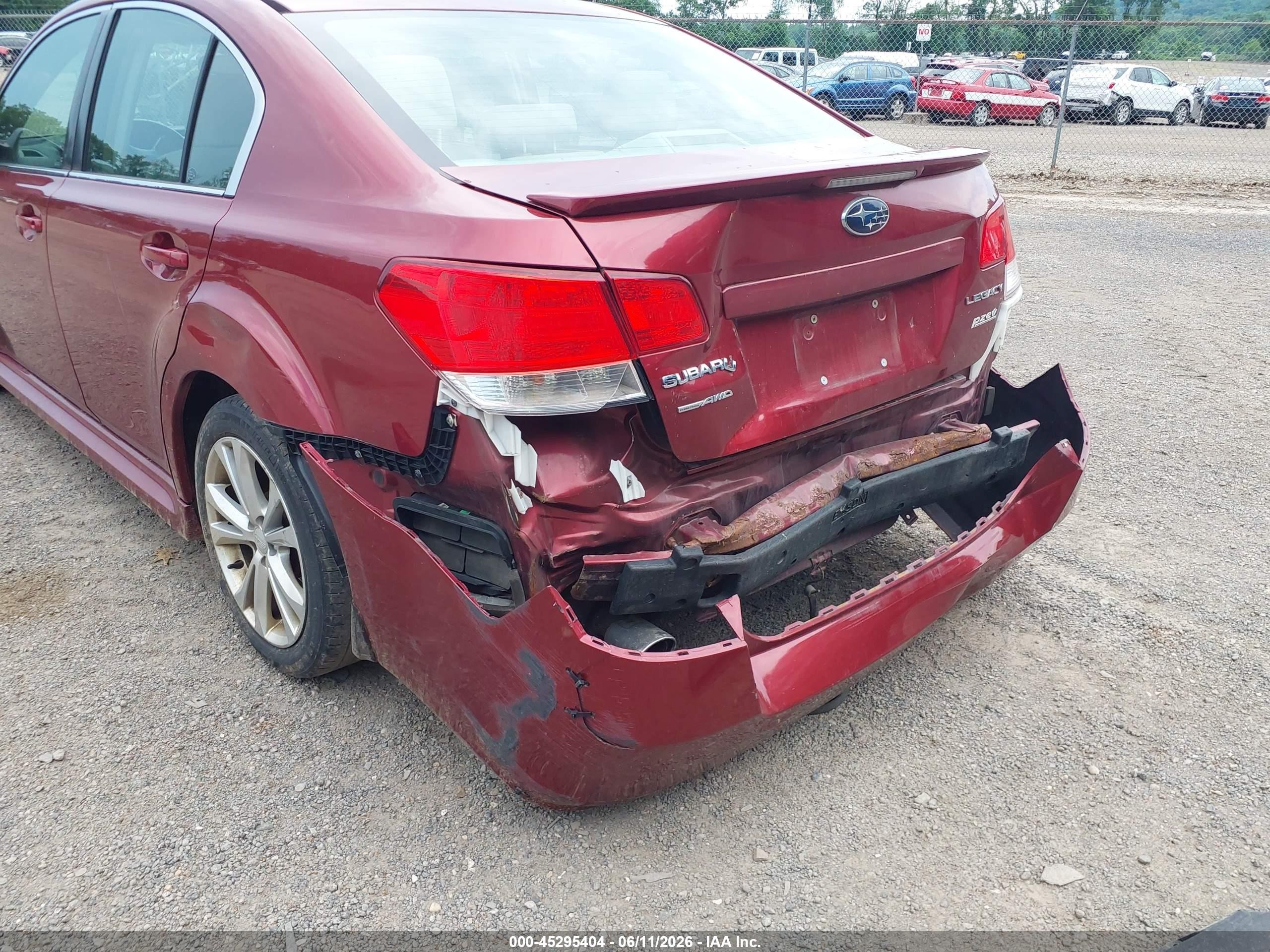 2013 Subaru Legacy 2.5i Premium Red vin: 4S3BMBC69D3014685