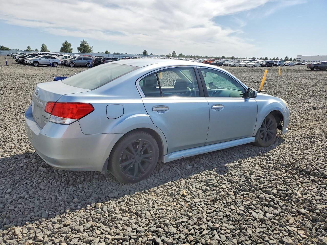 2013 Subaru Legacy 2.5i Premium Silver vin: 4S3BMBC69D3034869
