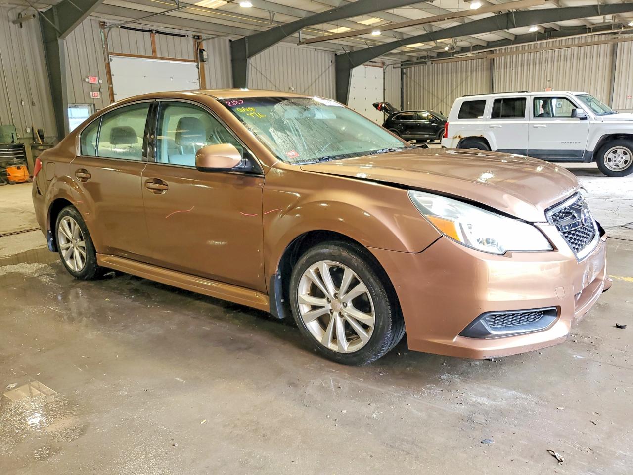 2013 Subaru Legacy 2.5i Premium Золотой vin: 4S3BMBC69D3035021