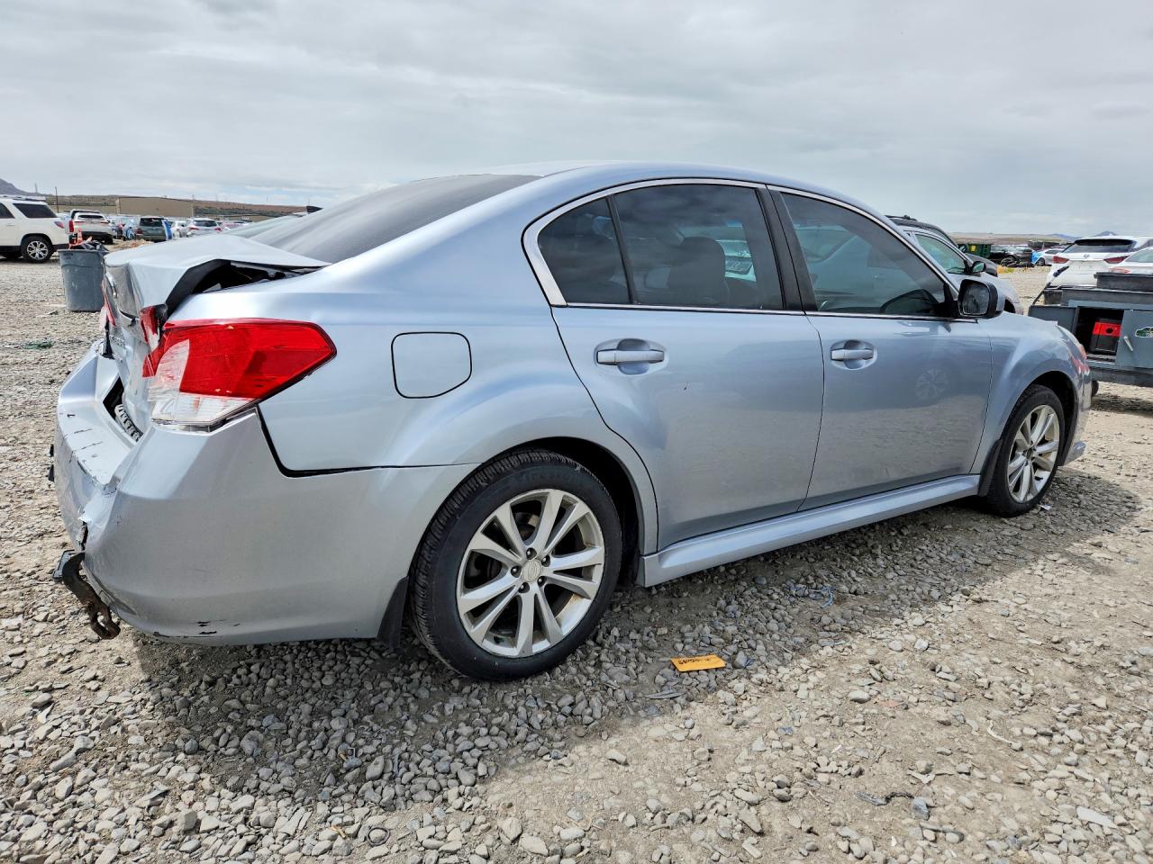 2013 Subaru Legacy 2.5i Premium Silver vin: 4S3BMBC69D3035150