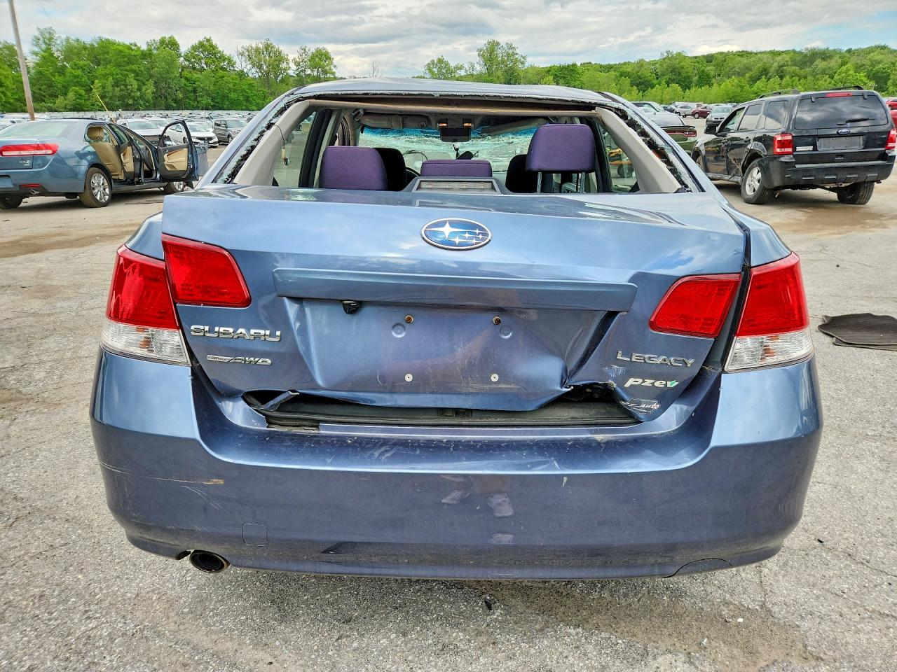 2013 Subaru Legacy 2.5i Premium Blue vin: 4S3BMBC69D3040056