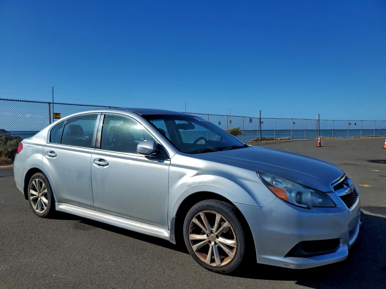 2013 Subaru Legacy Серебряный vin: 4S3BMBC69D3042910