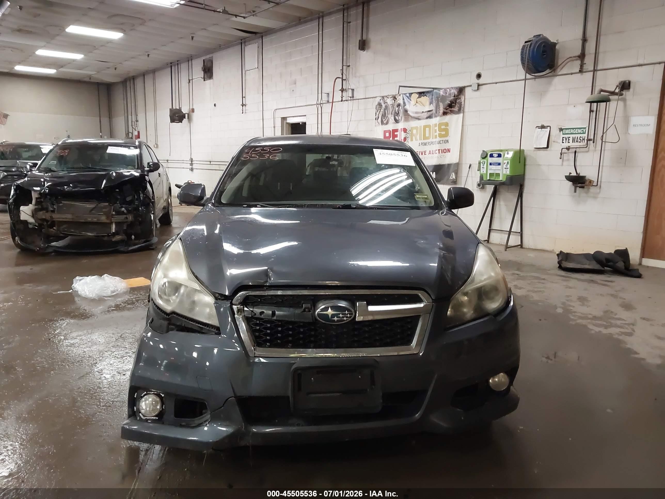 2014 Subaru Legacy 2.5i Premium Gray vin: 4S3BMBC69E3004207