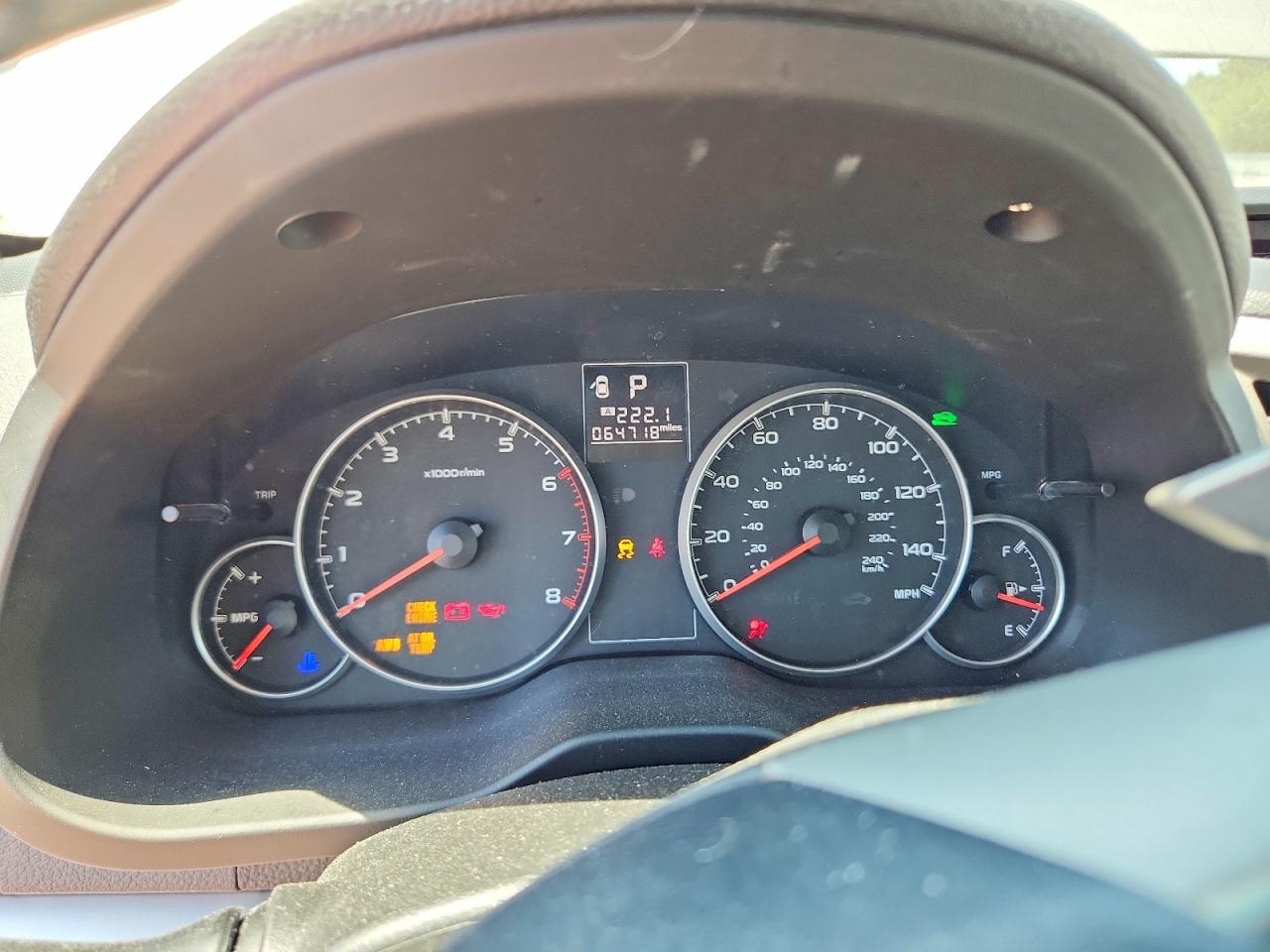 2014 Subaru Legacy 2.5i Premium Серебряный vin: 4S3BMBC69E3032282