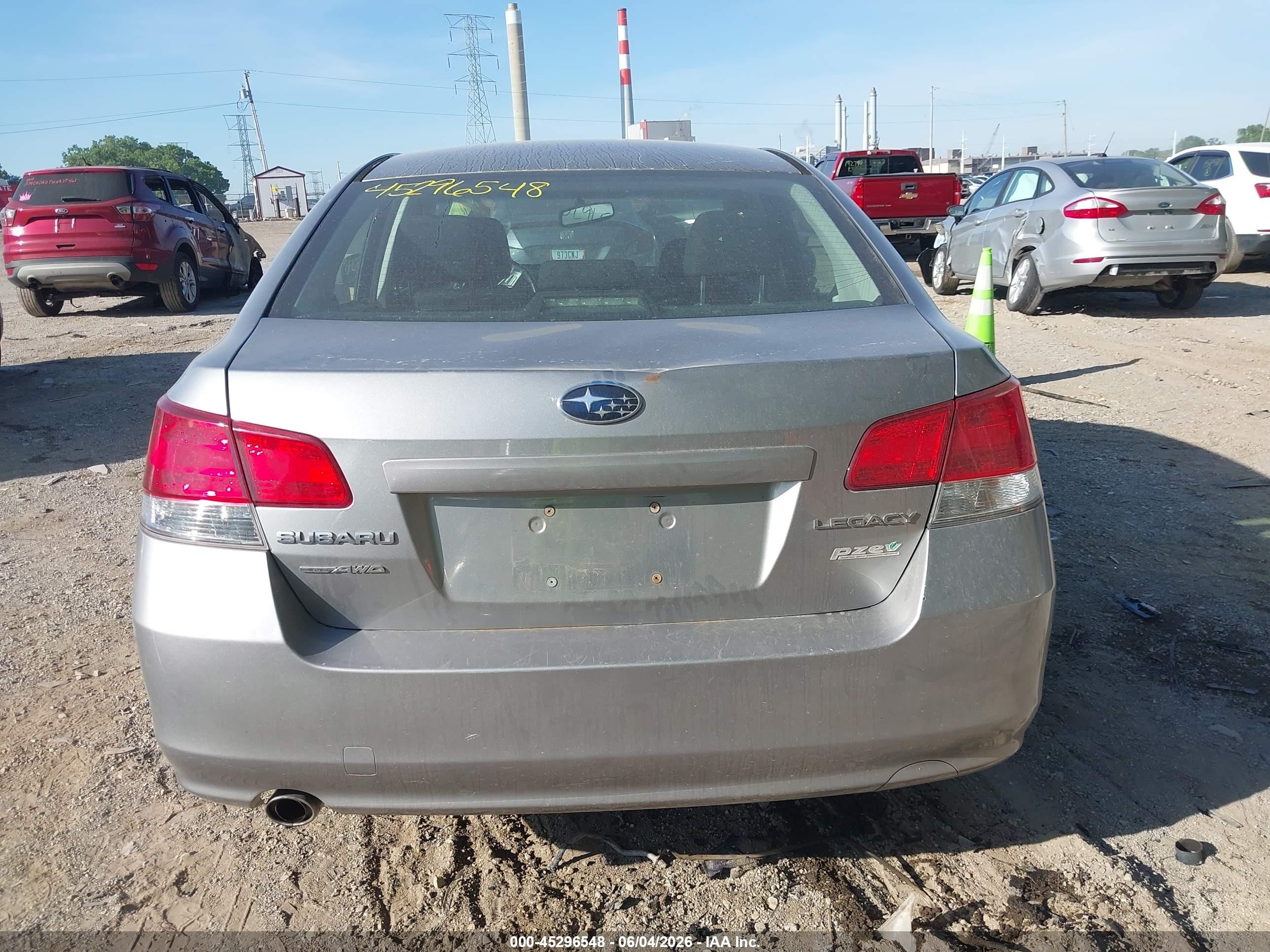 2011 Subaru Legacy 2.5i Premium Silver vin: 4S3BMBC6XB3236181