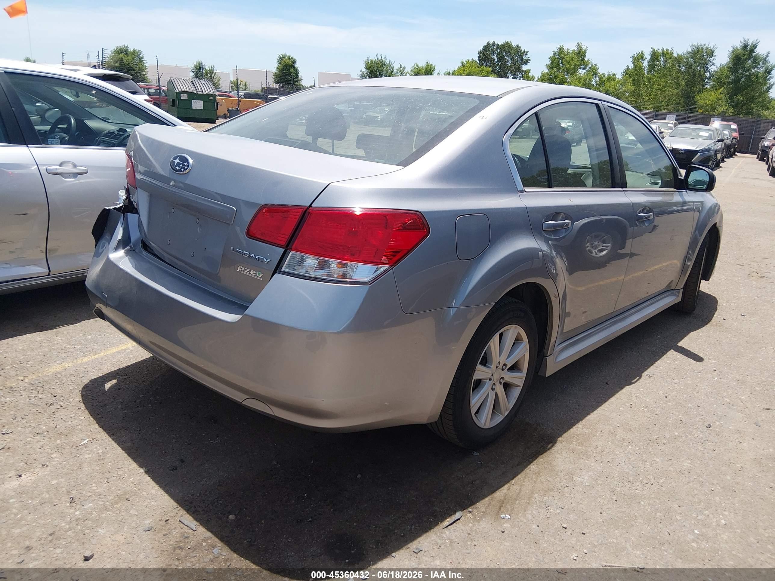2011 Subaru Legacy 2.5i Premium Silver vin: 4S3BMBC6XB3242207