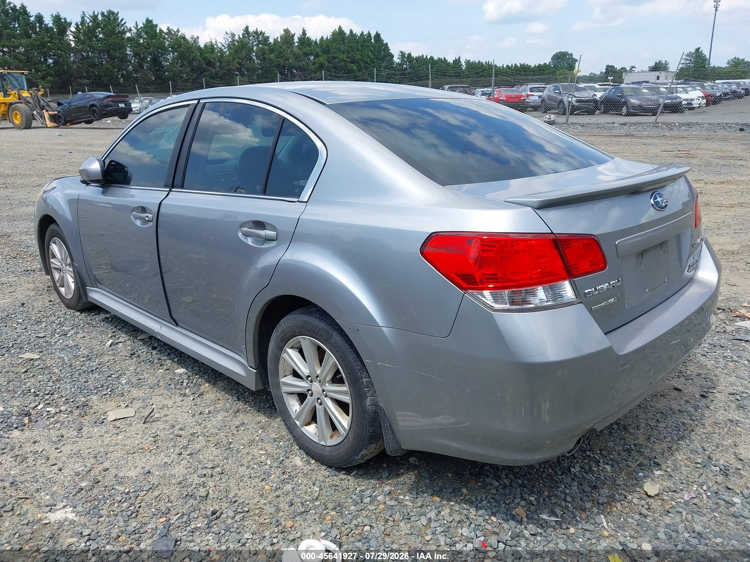 2011 Subaru Legacy 2.5i Premium Silver vin: 4S3BMBC6XB3250873