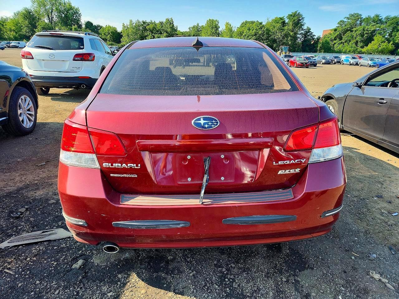 2011 Subaru Legacy 2.5i Premium Бордовый vin: 4S3BMBC6XB3260948