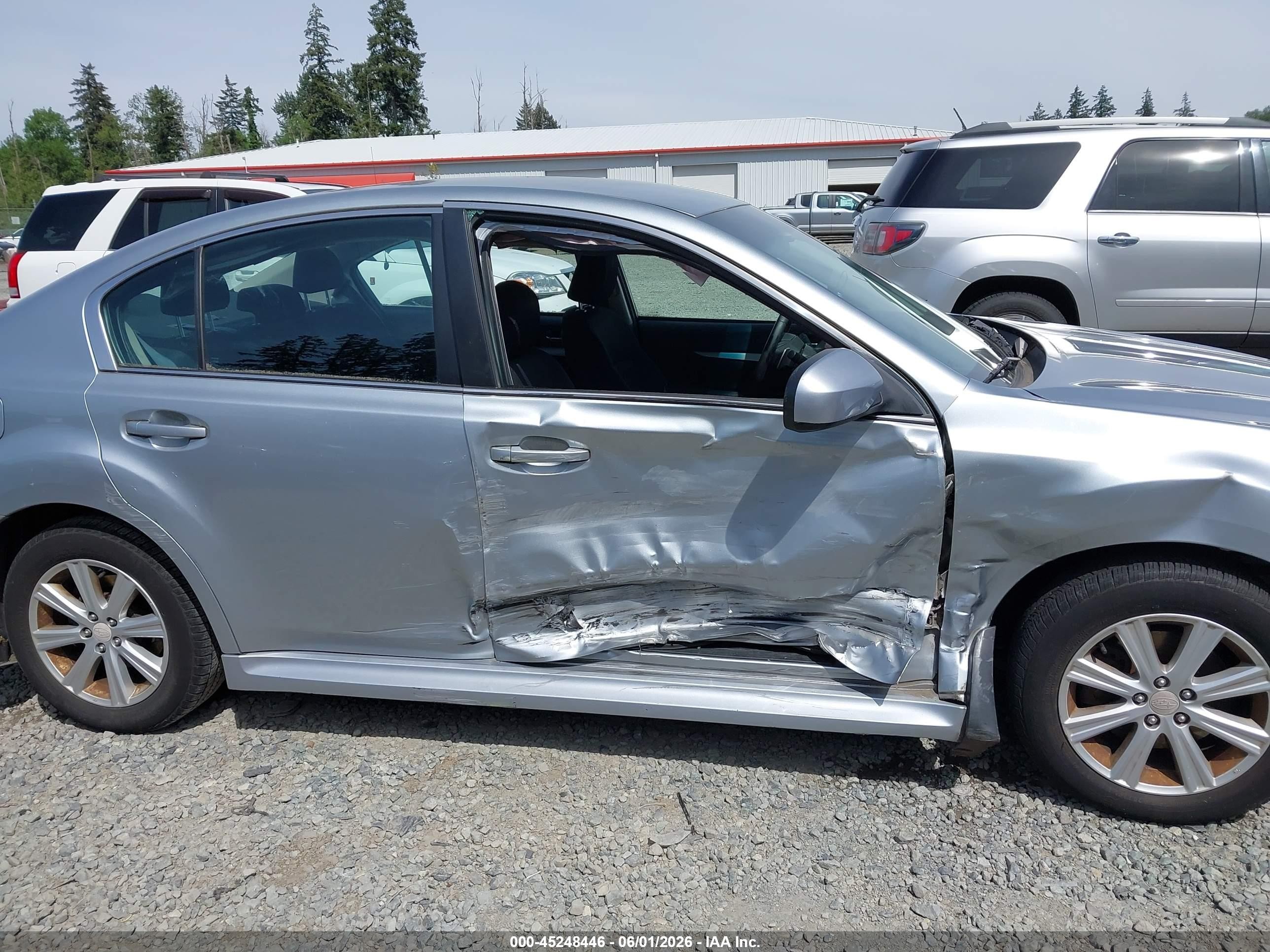 2012 Subaru Legacy 2.5i Premium Silver vin: 4S3BMBC6XC3013723