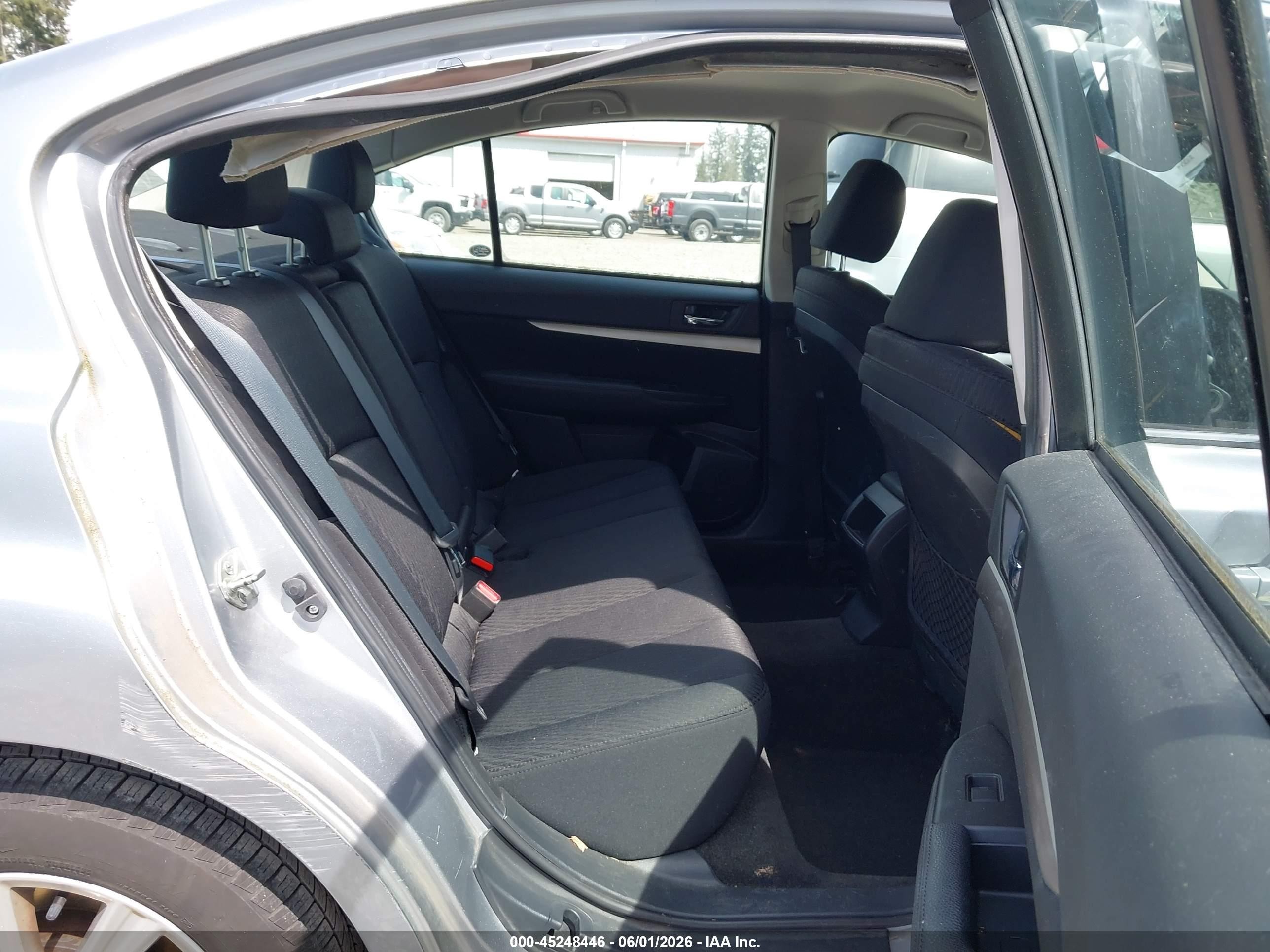2012 Subaru Legacy 2.5i Premium Silver vin: 4S3BMBC6XC3013723