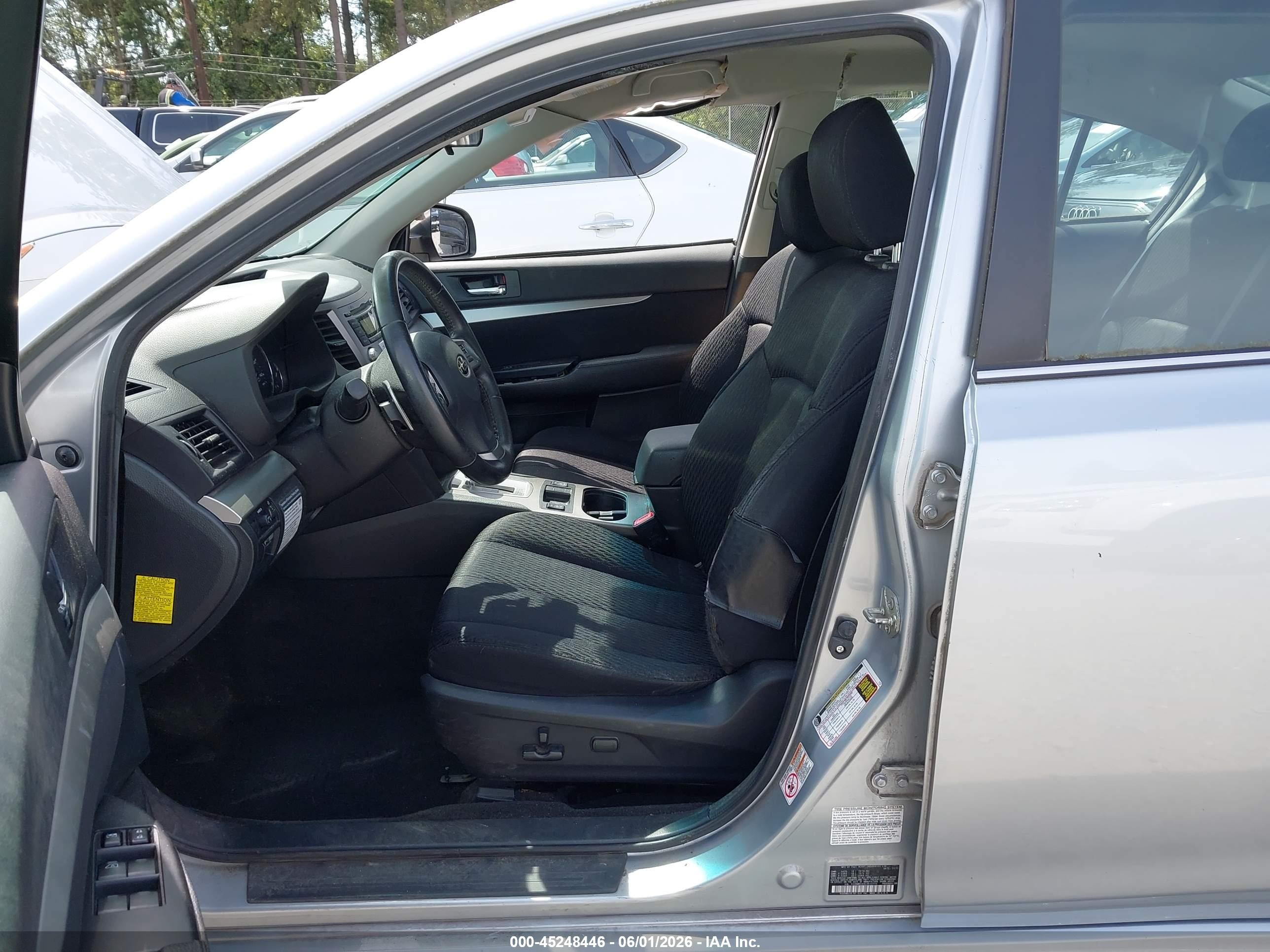2012 Subaru Legacy 2.5i Premium Silver vin: 4S3BMBC6XC3013723