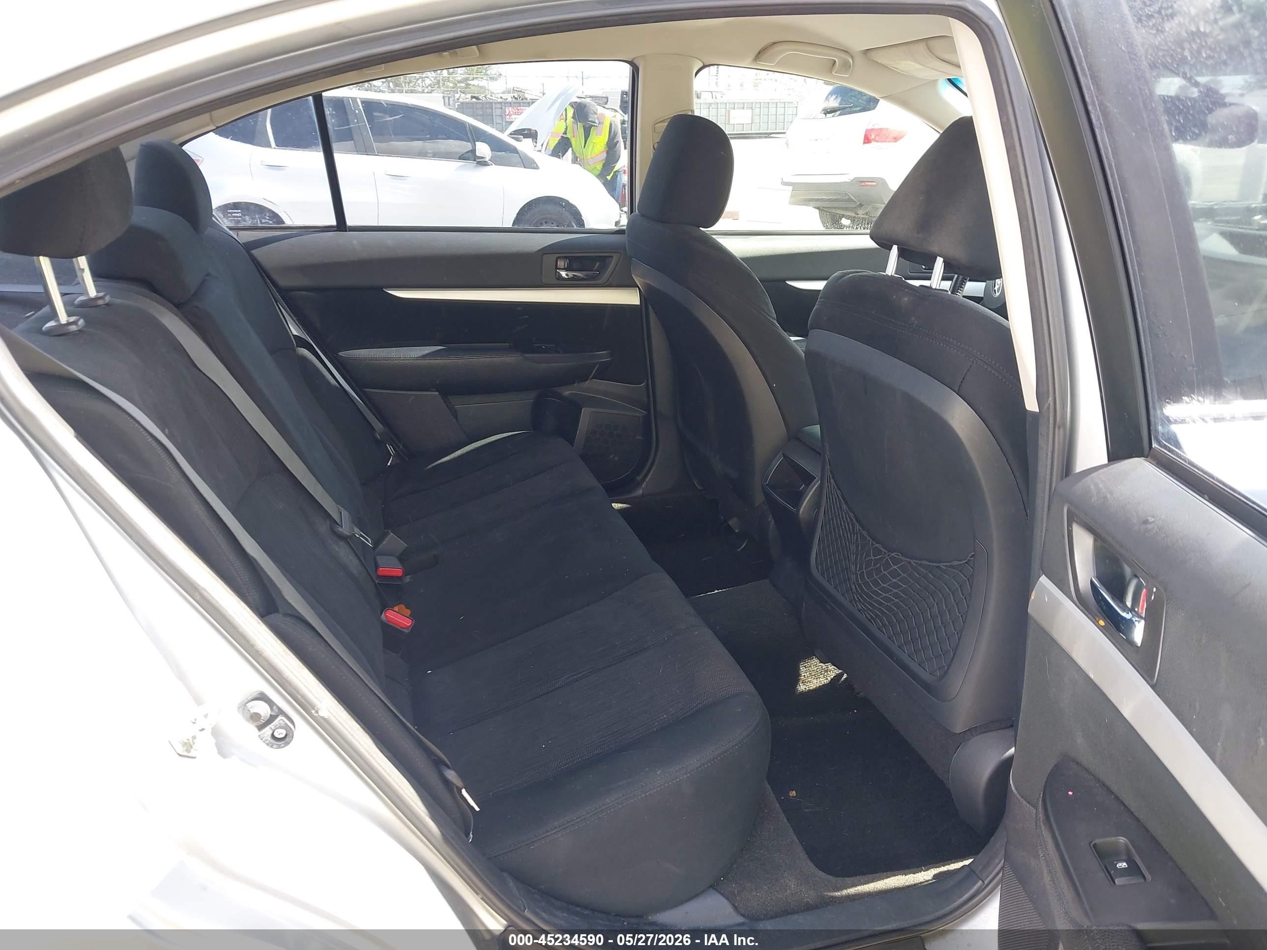 2013 Subaru Legacy 2.5i Premium Silver vin: 4S3BMBC6XD3005719
