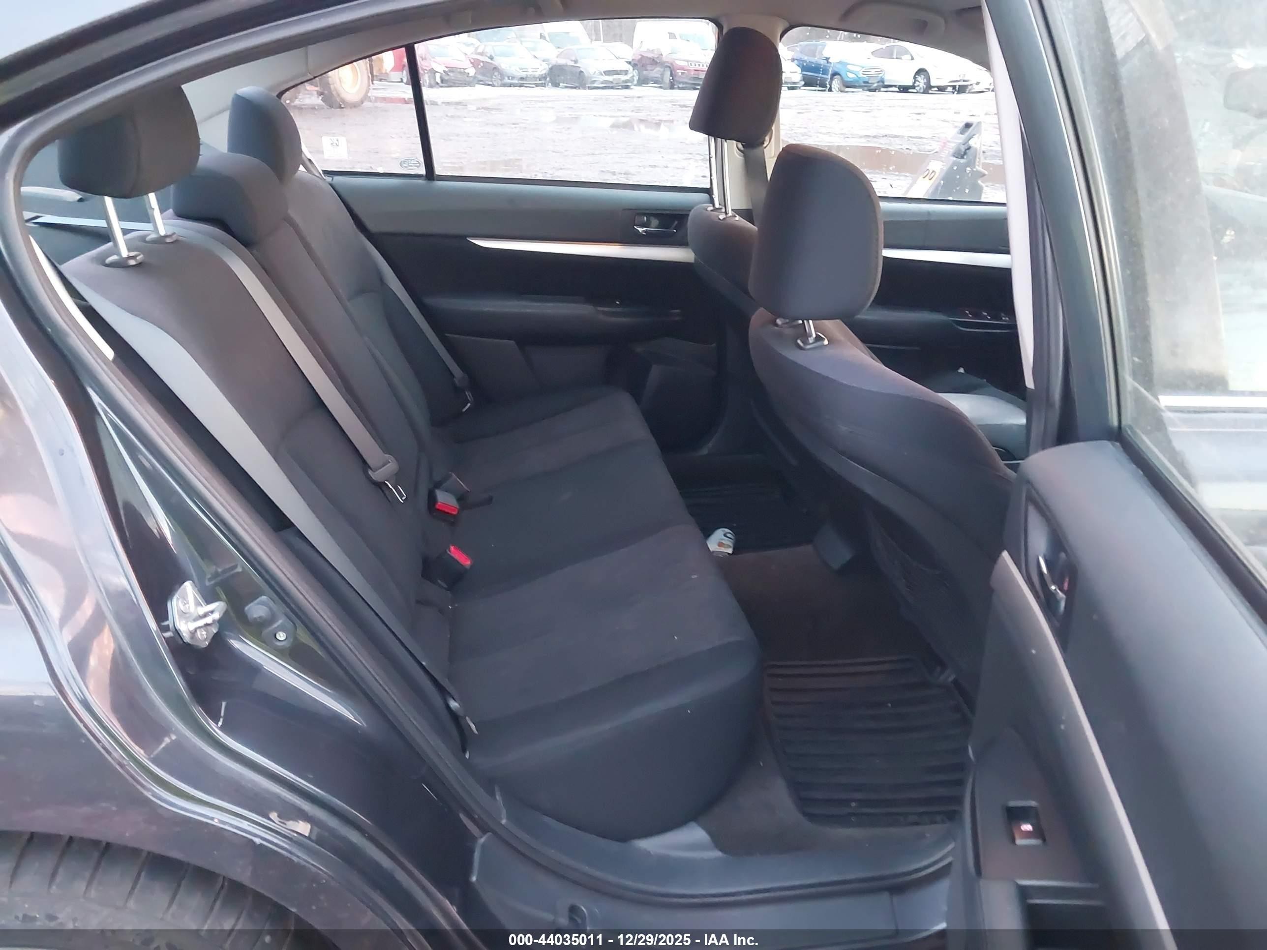 2013 Subaru Legacy 2.5i Premium Серый vin: 4S3BMBC6XD3021449